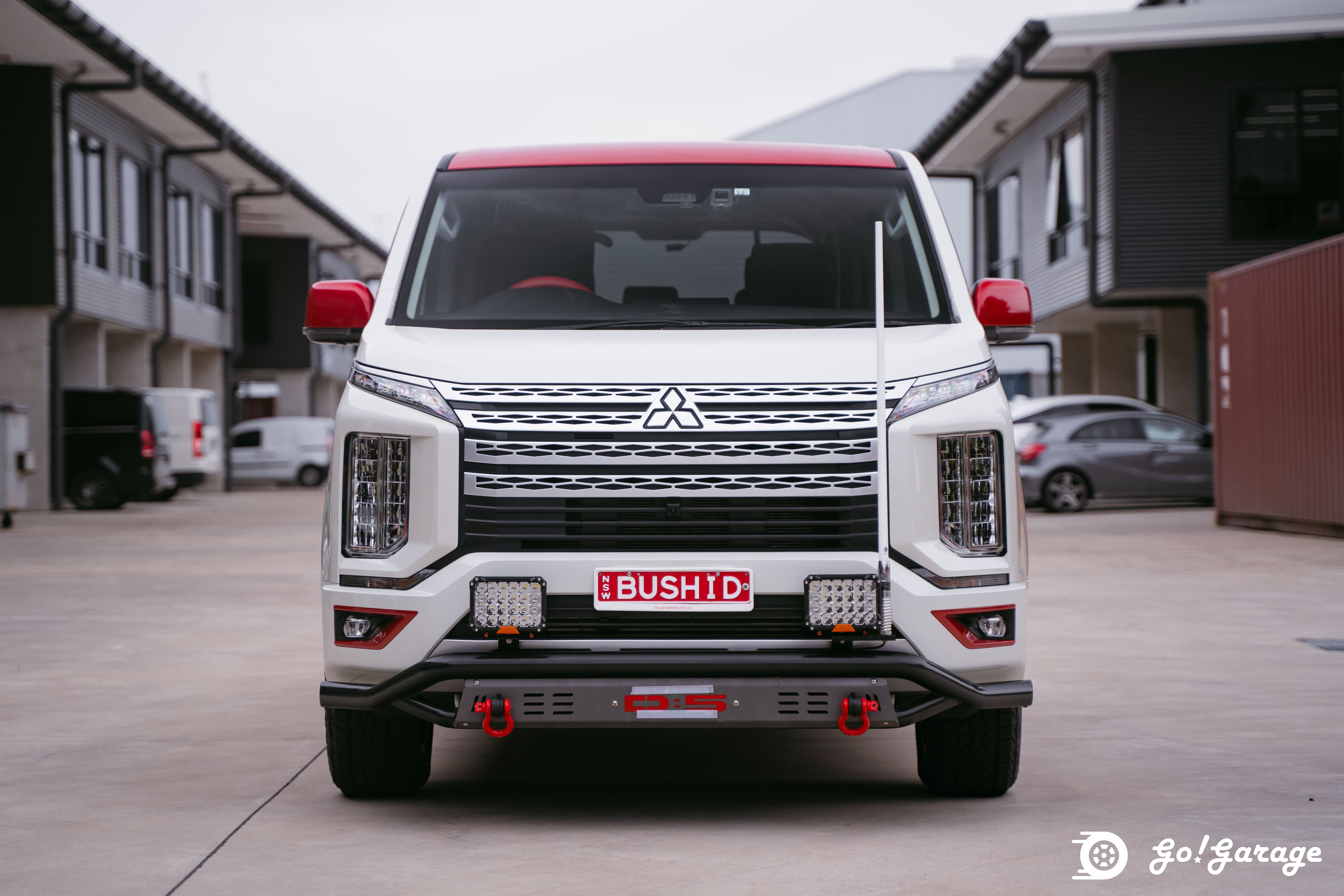 2020 Mitsubishi Delica D5 P package