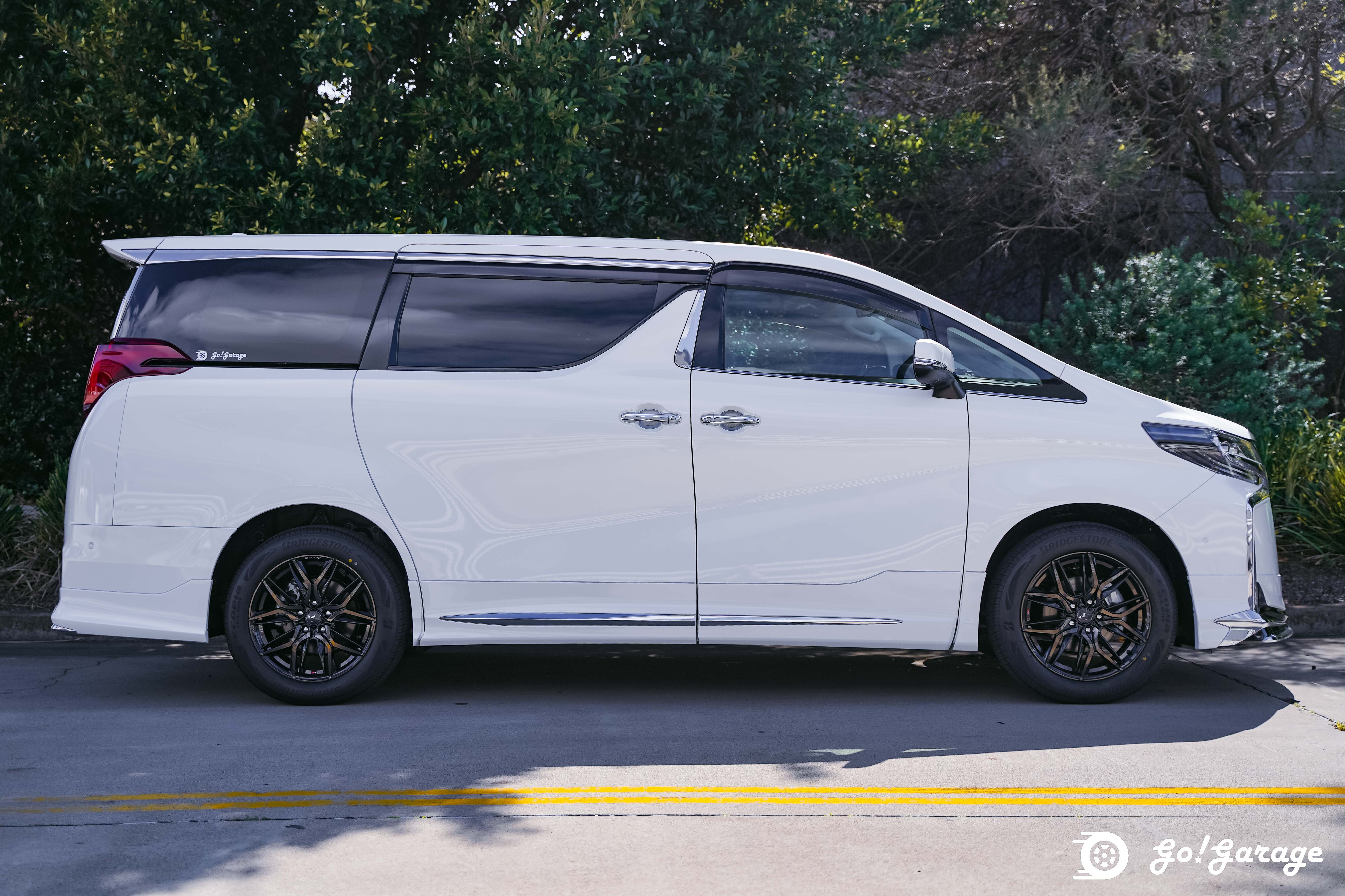 2023 Toyota Alphard SC 2.5 E-Four