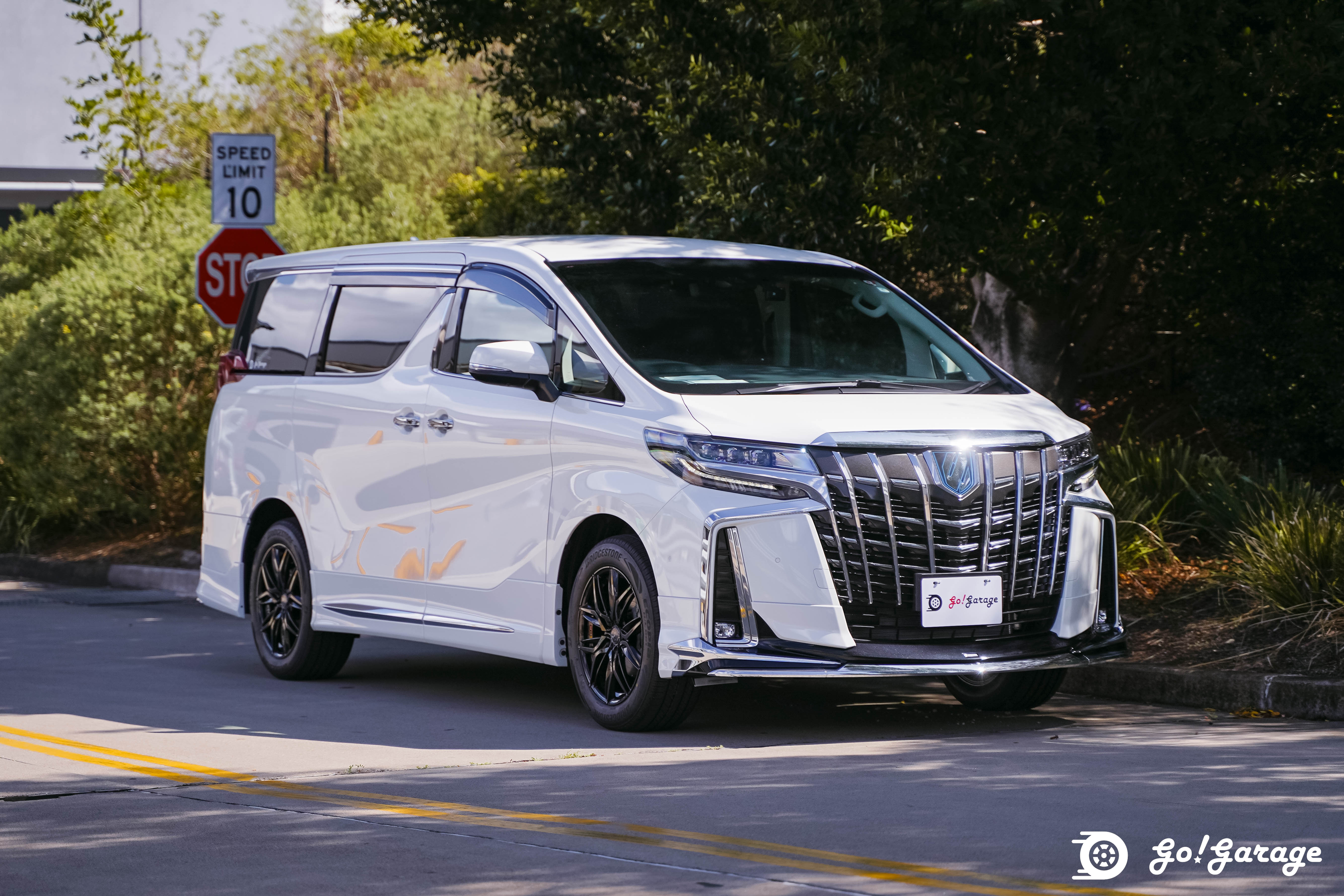 2023 Toyota Alphard SC 2.5 E-Four
