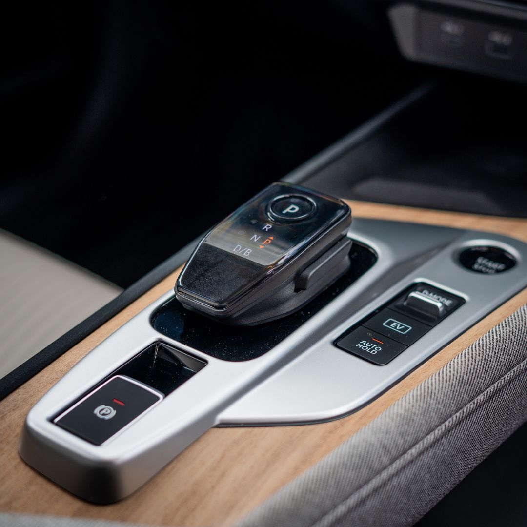 2022 Nissan Aura G Four Leather Edition 4WD