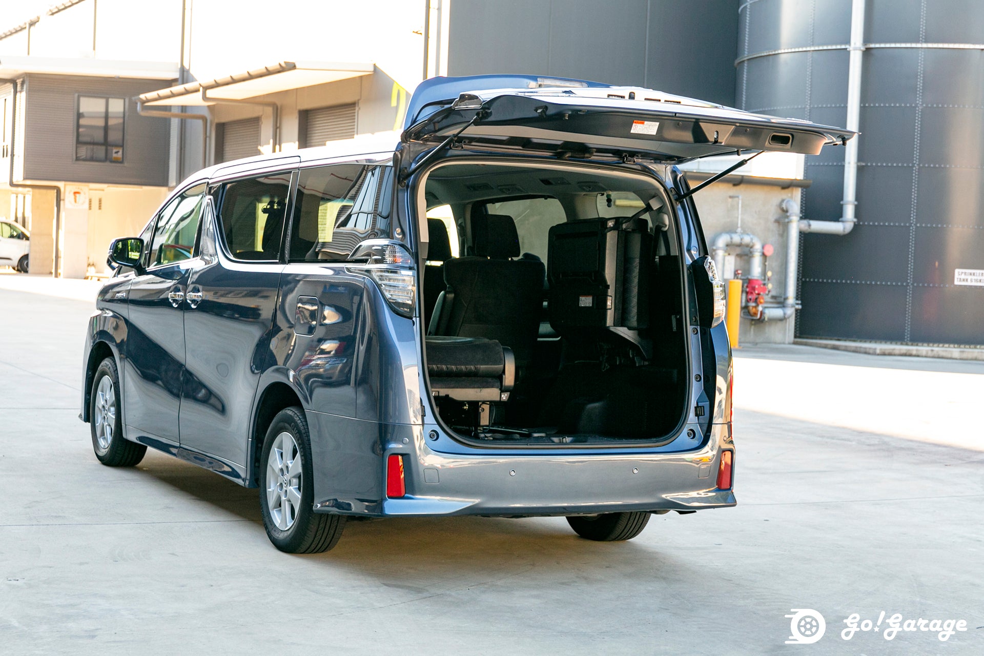 2015 Toyota Vellfire Hybrid ZR 4WD