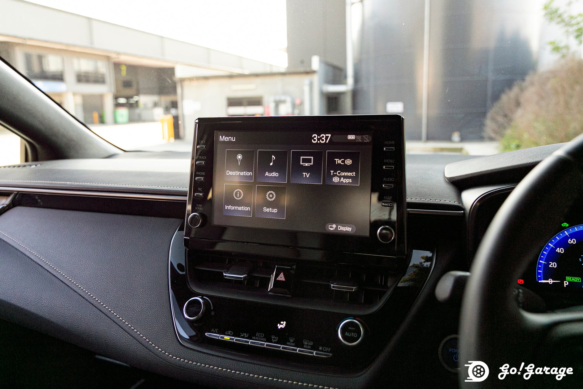 2022 Toyota Corolla Touring Hybrid WxB