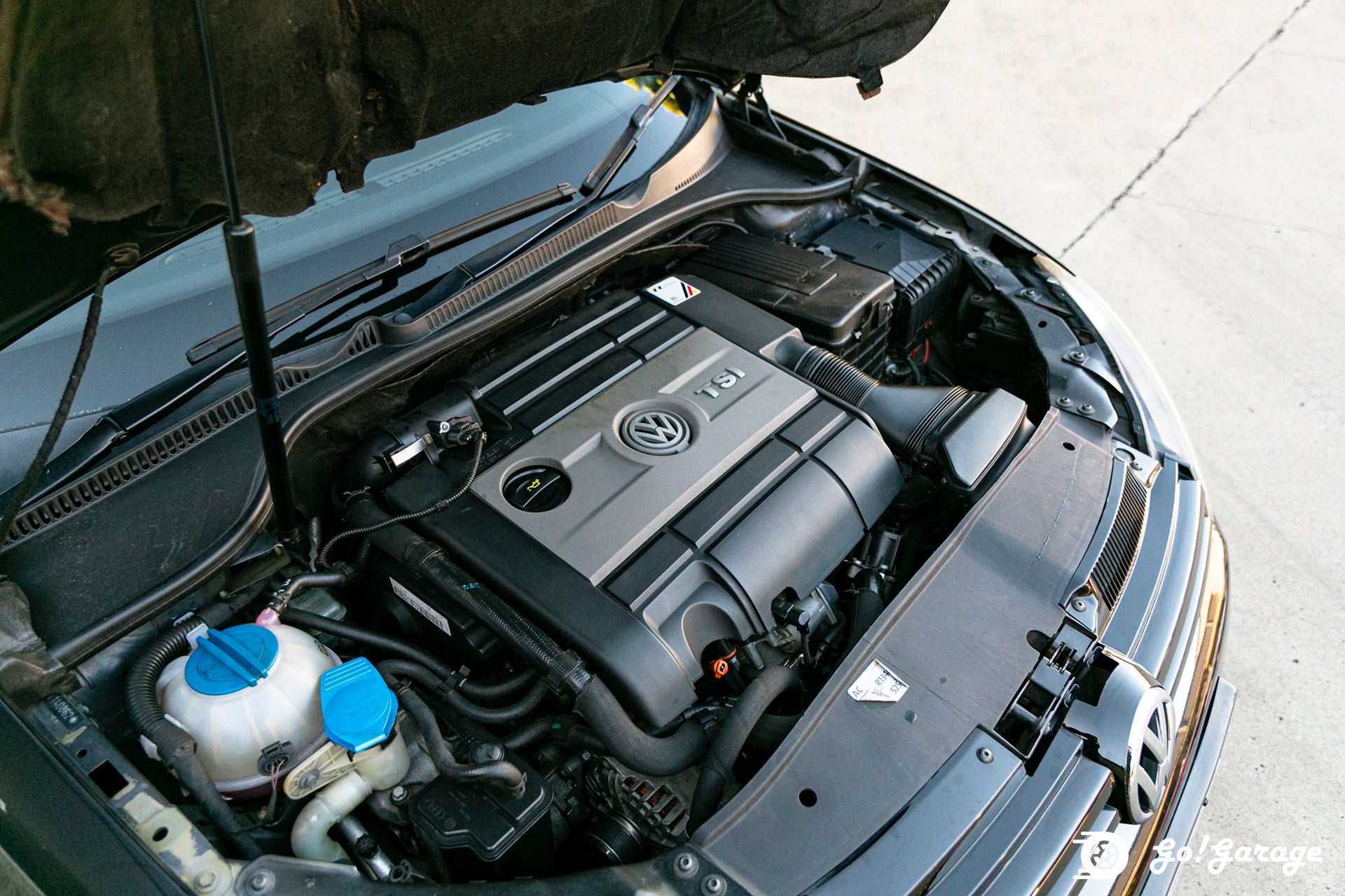 2011 VolksWagen Golf R MK6