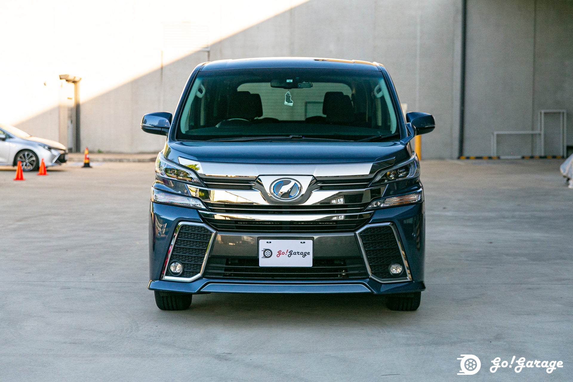 2015 Toyota Vellfire Hybrid ZR 4WD