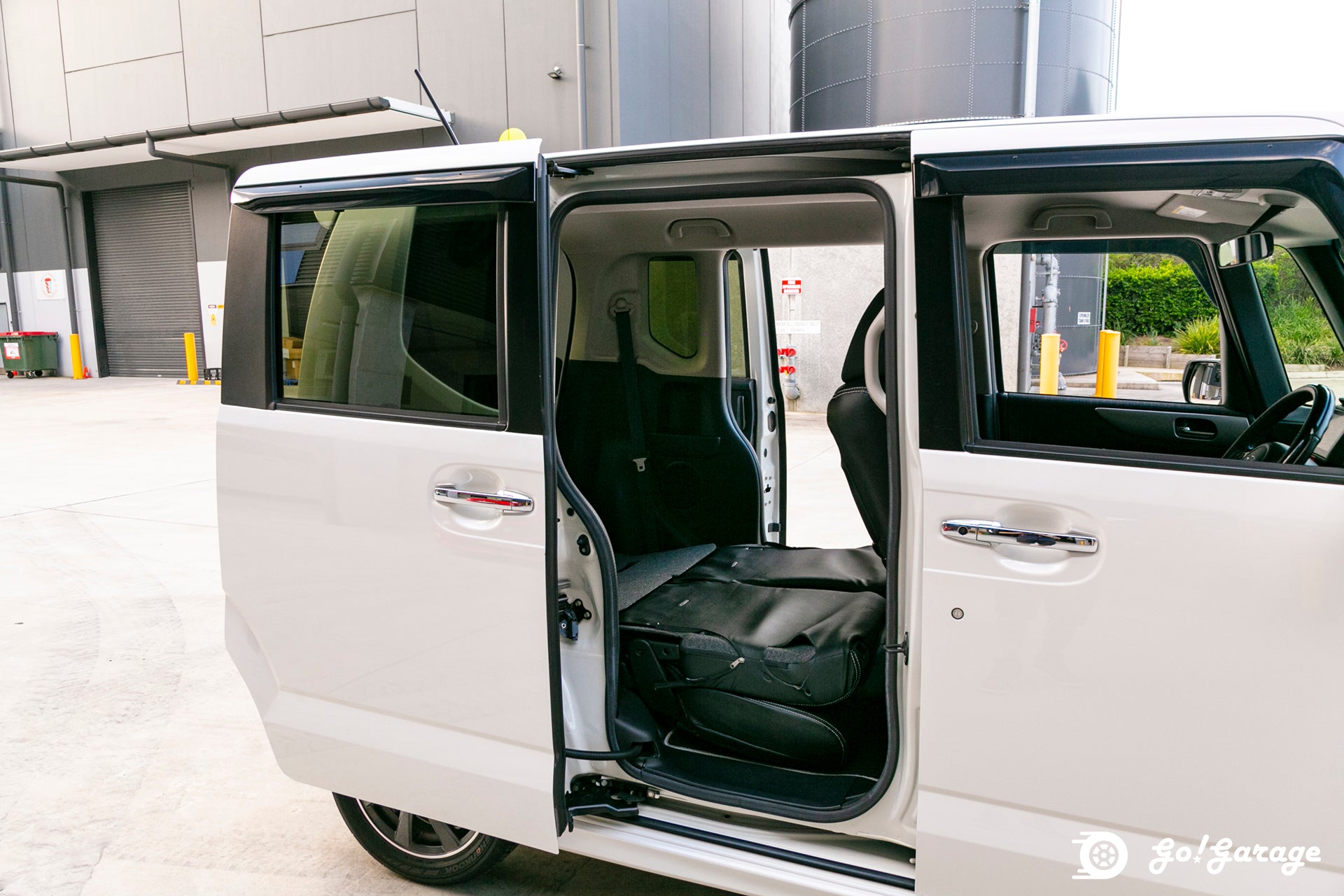 2017 Honda N-BOX MODULO X G TURBO