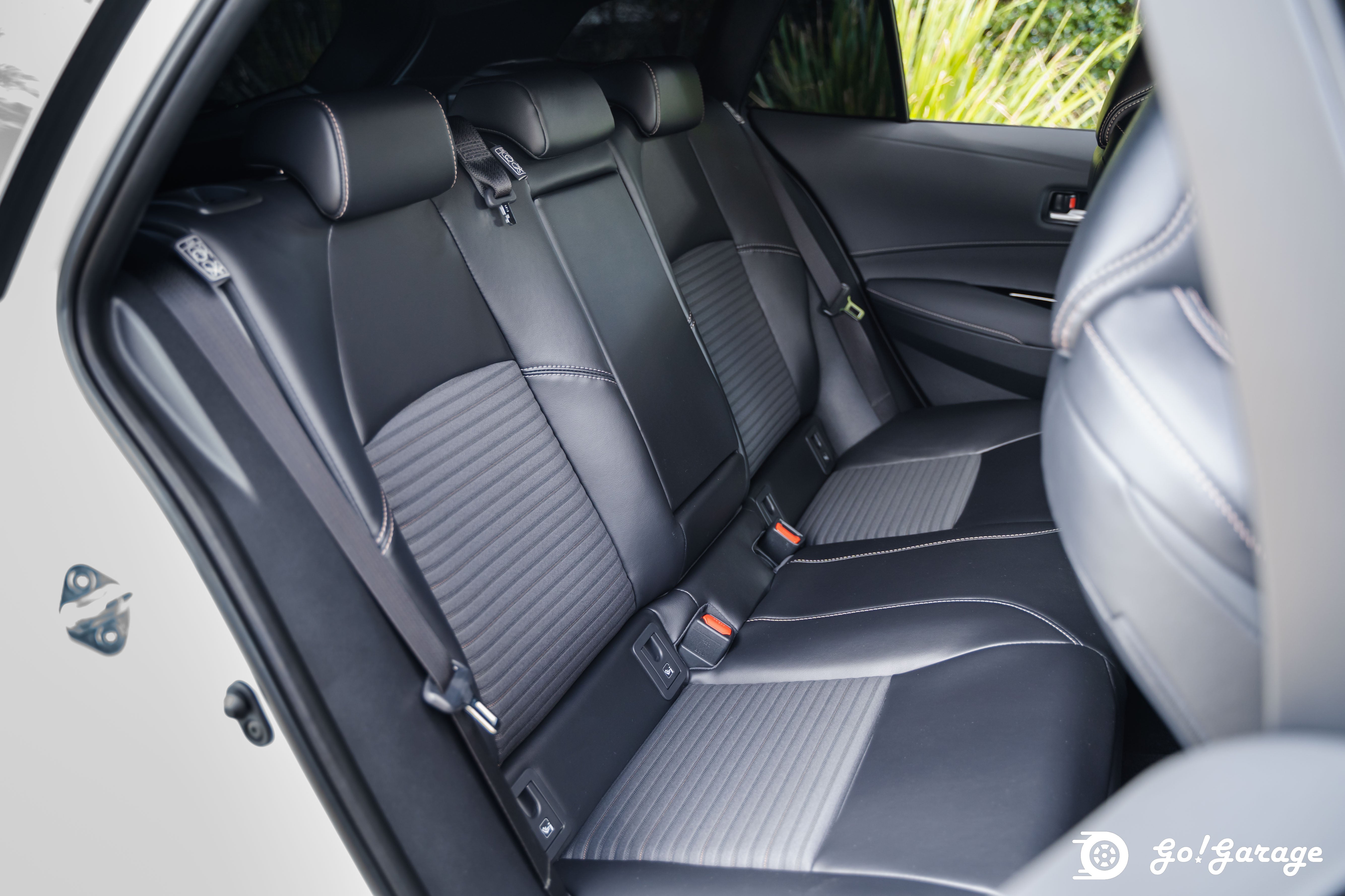 2021 Toyota Corolla Touring Hybrid