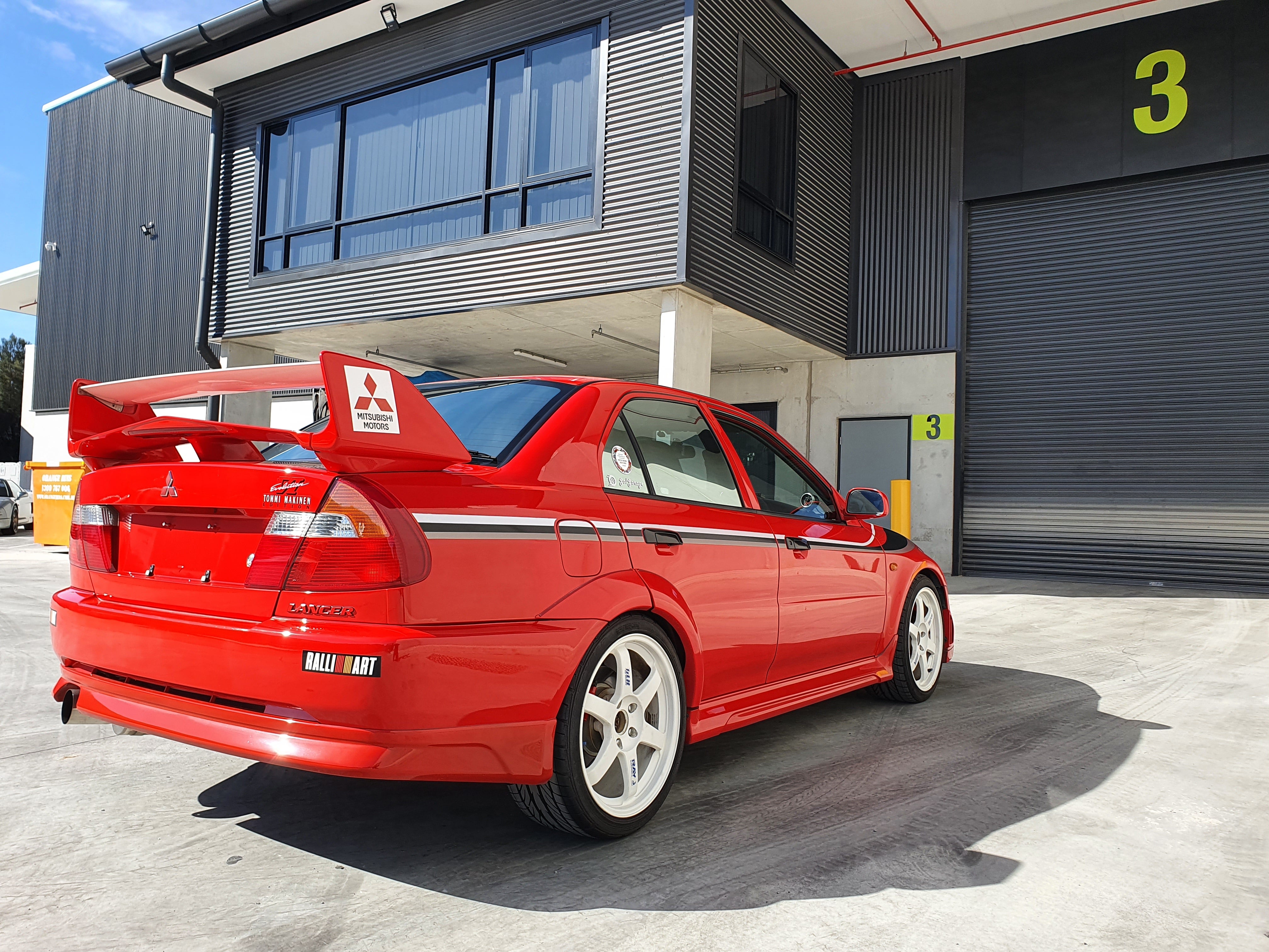 2000 Mitsubishi Lancer Evo VI Tommi Makinen