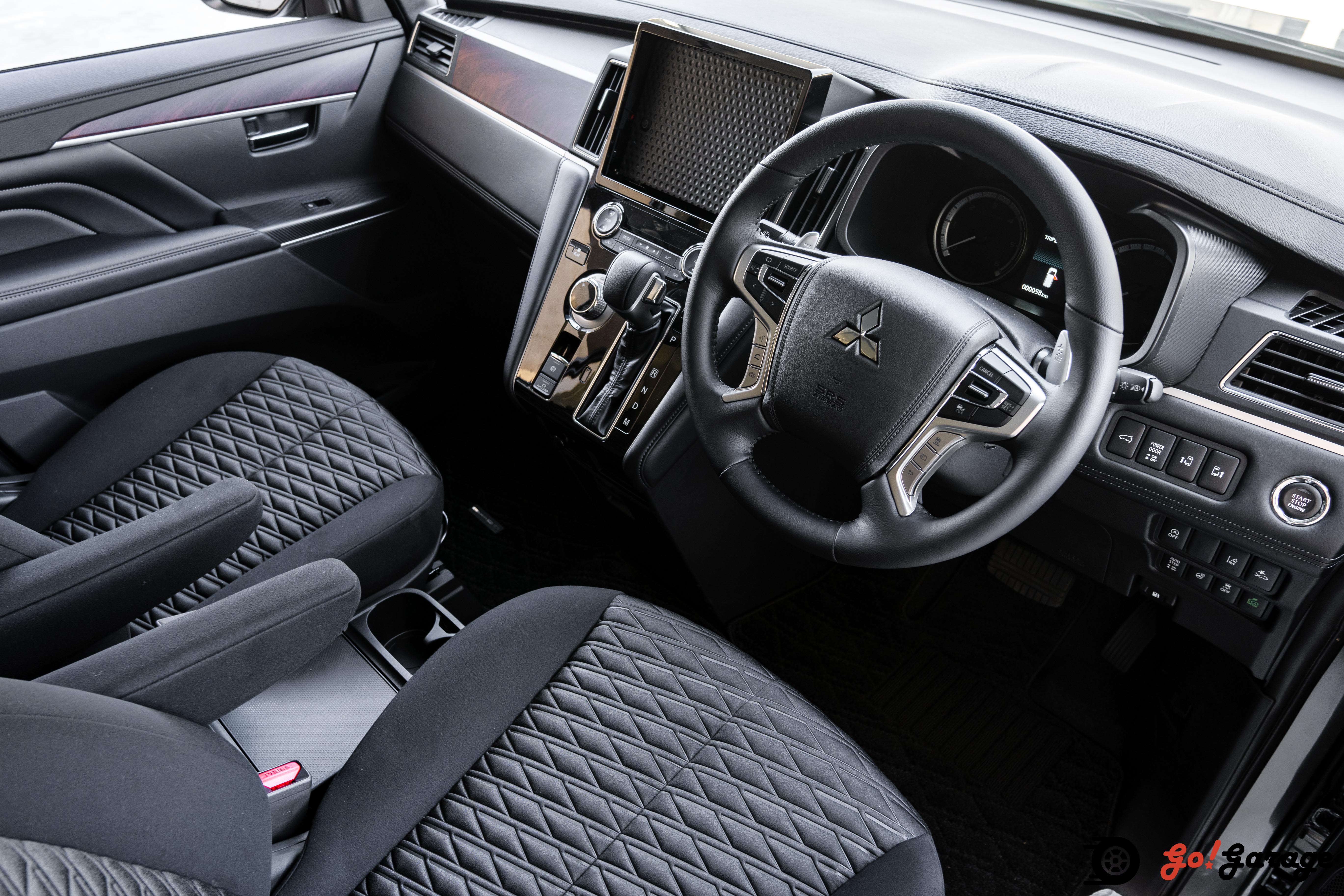 2020 Mitsubishi Delica D5 P package