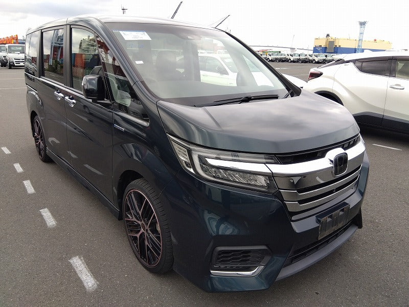 【COMING SOON!】2019 Honda Stepwgn Spada G EX