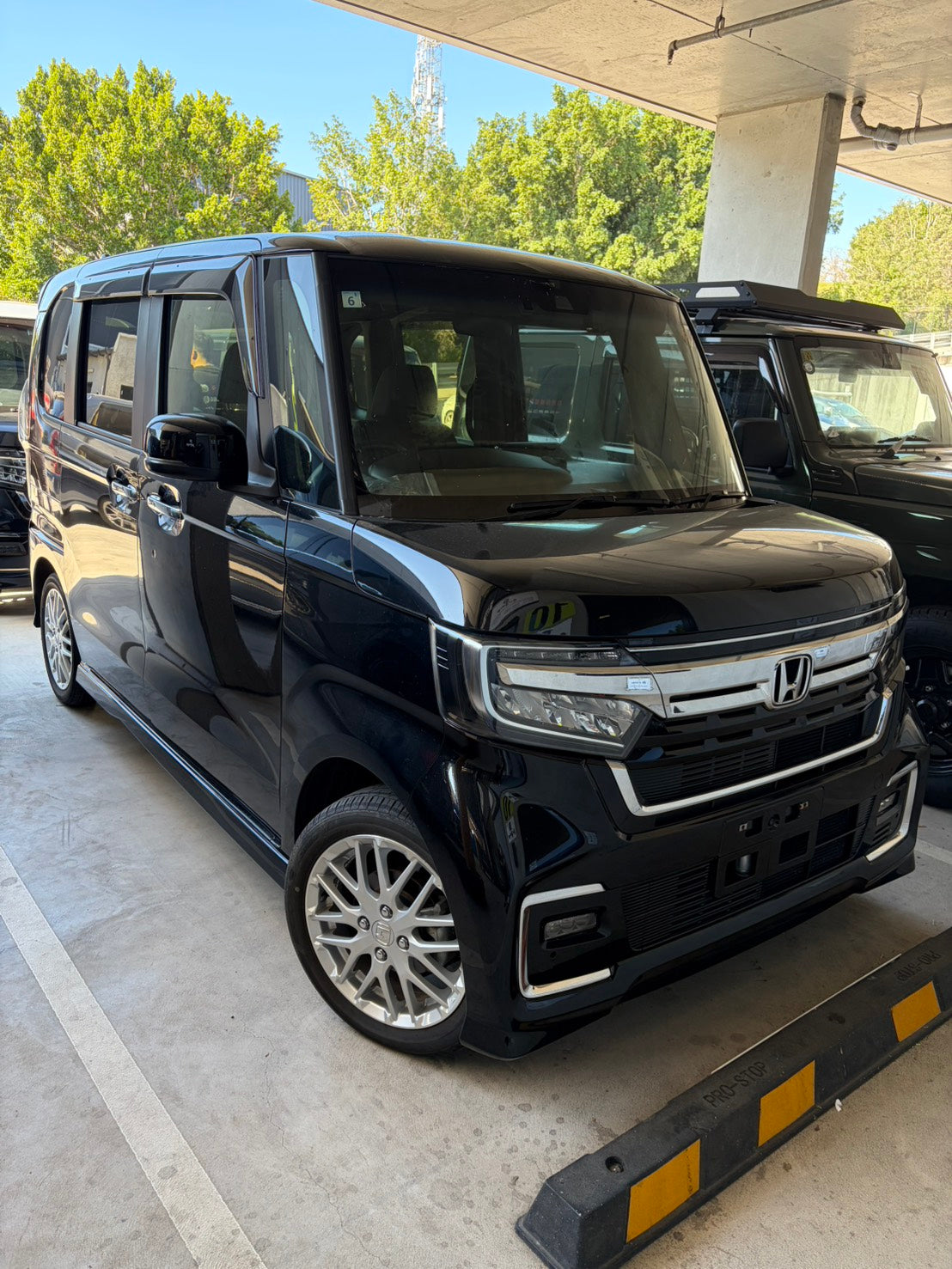 【COMING SOON】2021 Honda N-BOX Custom L Turbo Black