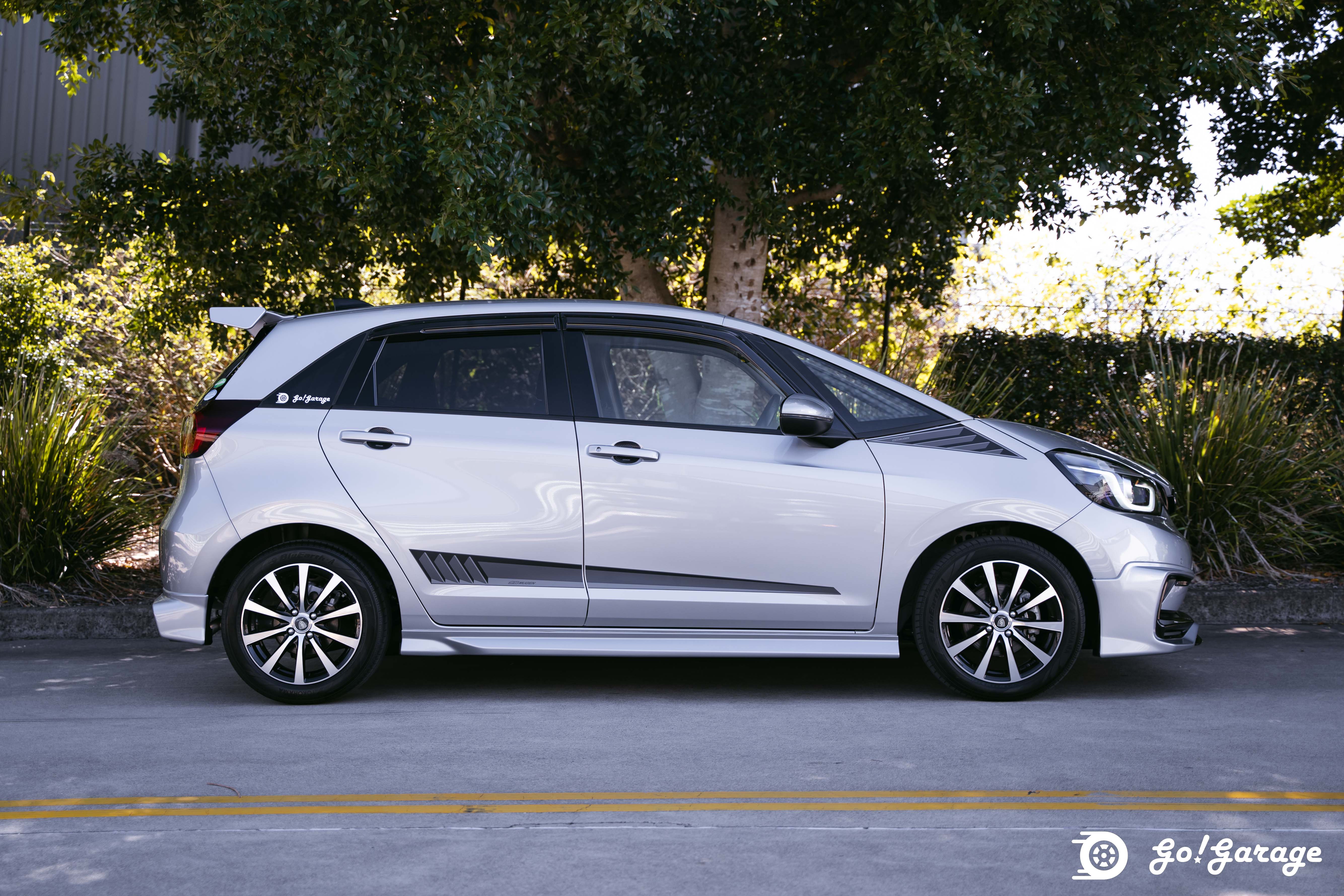 2020 Silver Fit Hybrid Home ED eHev
