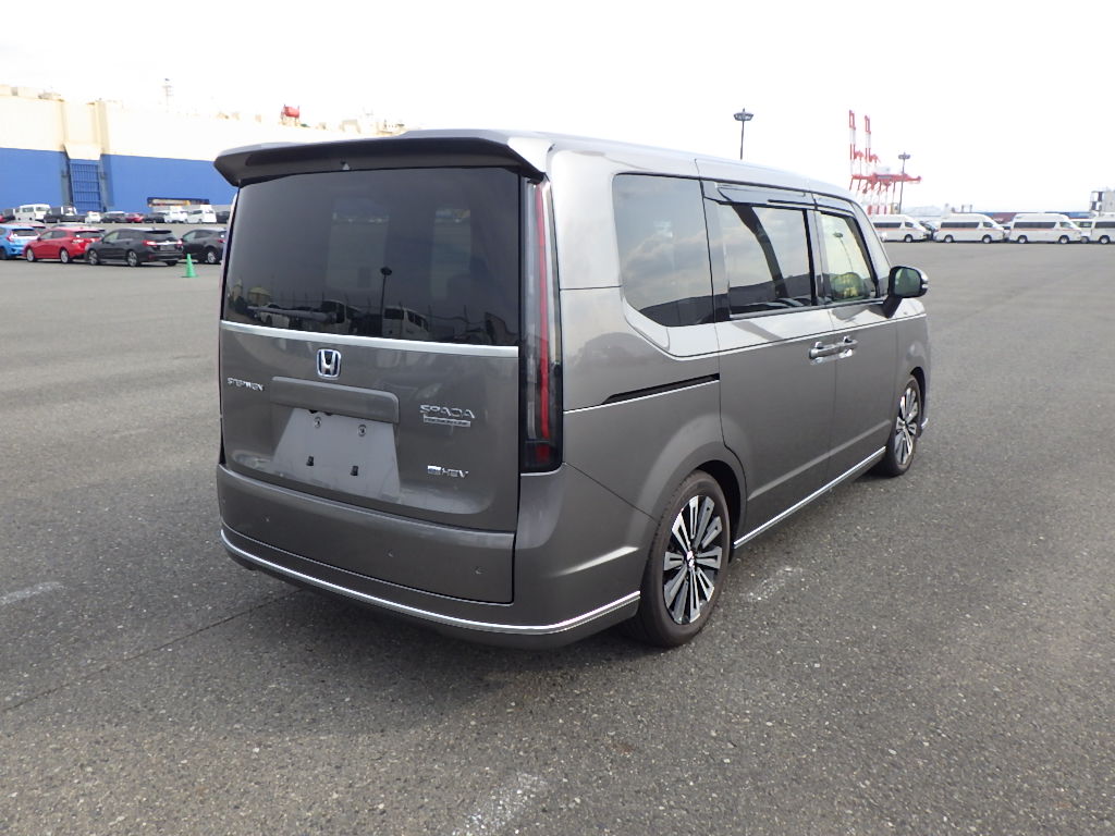 2024 Honda Stepwgn Spada EHEV Premium