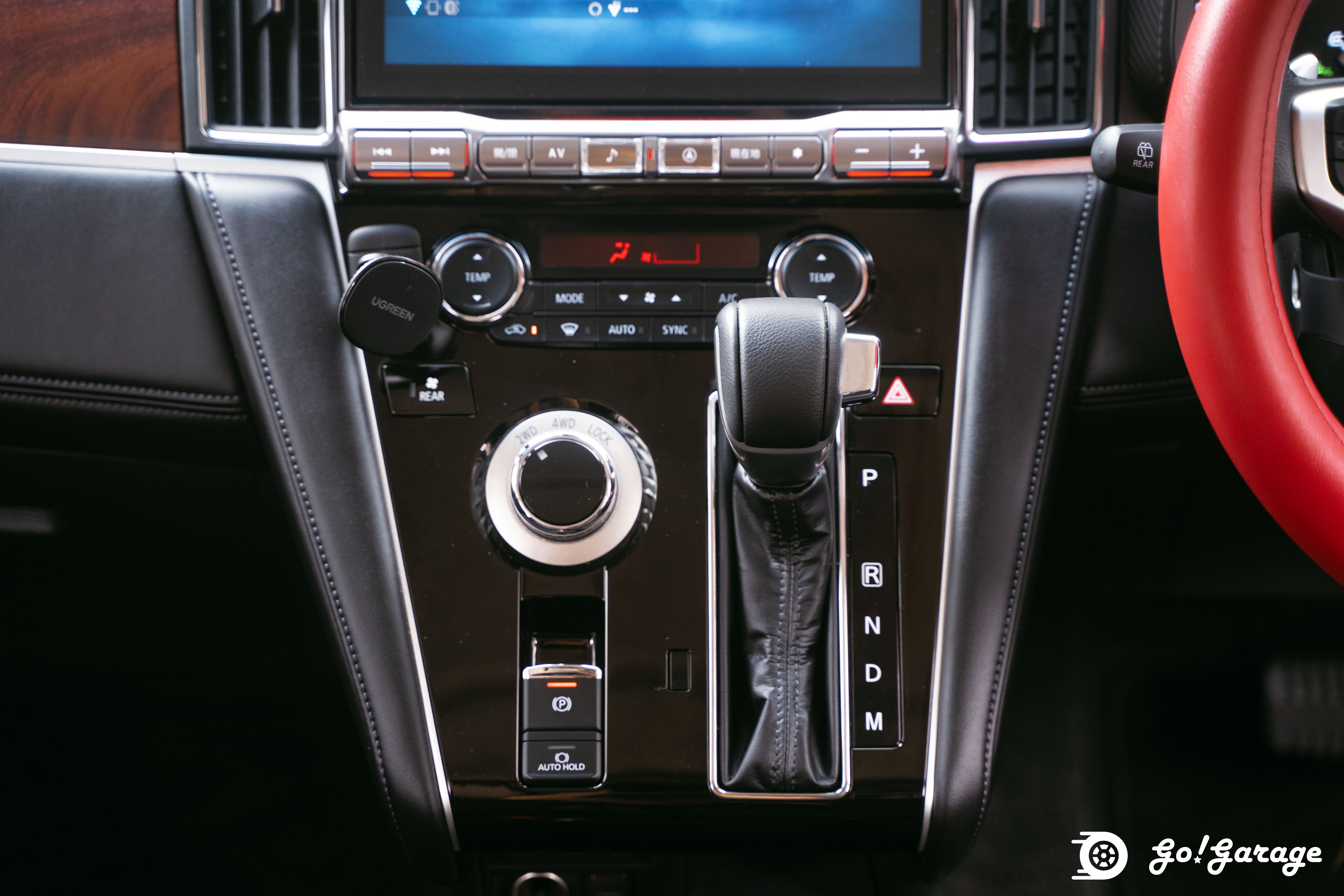 2020 Mitsubishi Delica D5 P package