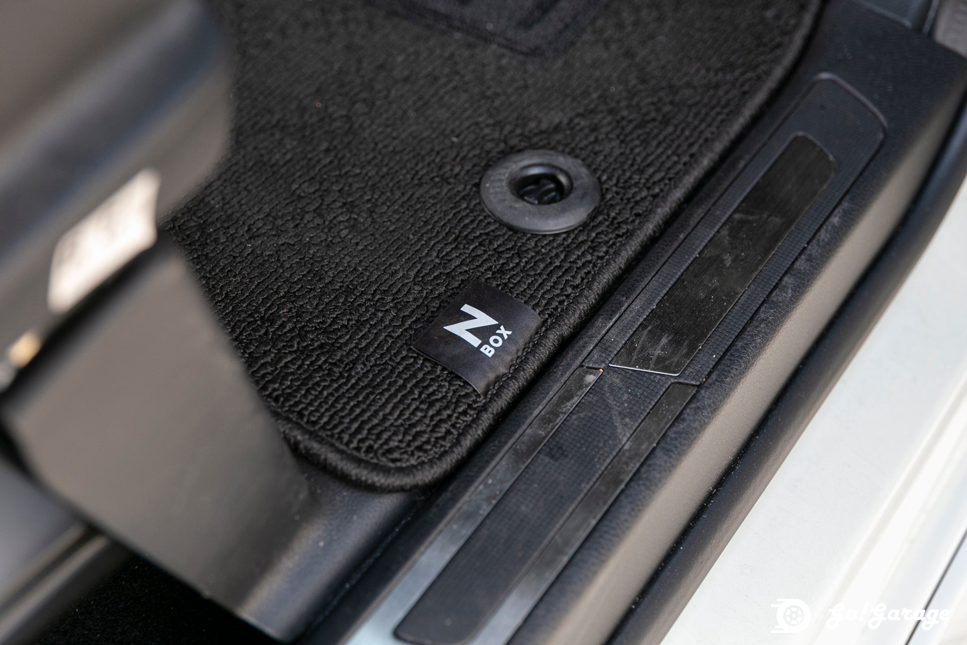 2022 Honda NBox Custom L + Black Style