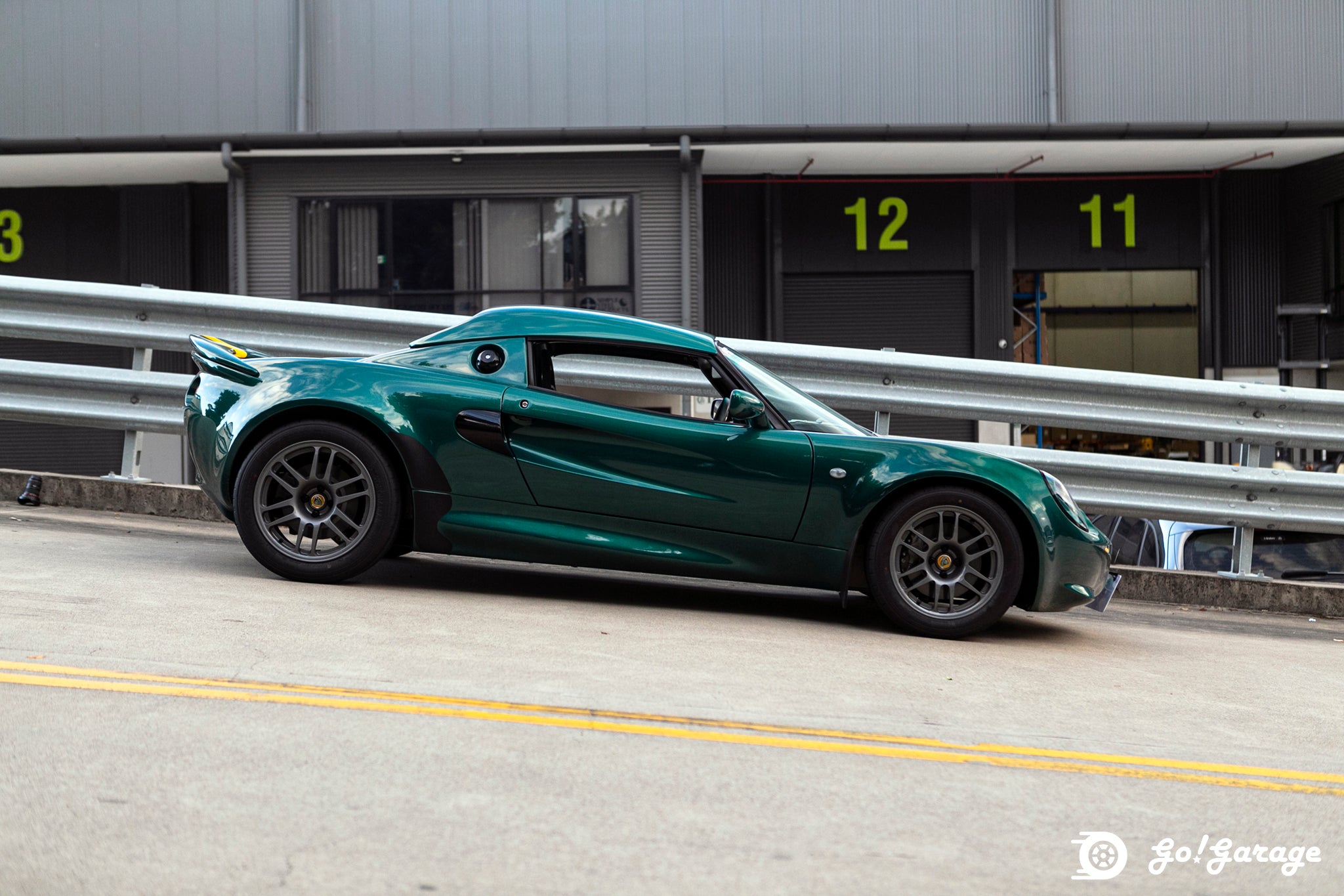 1996 Lotus Elise in British Racing Green