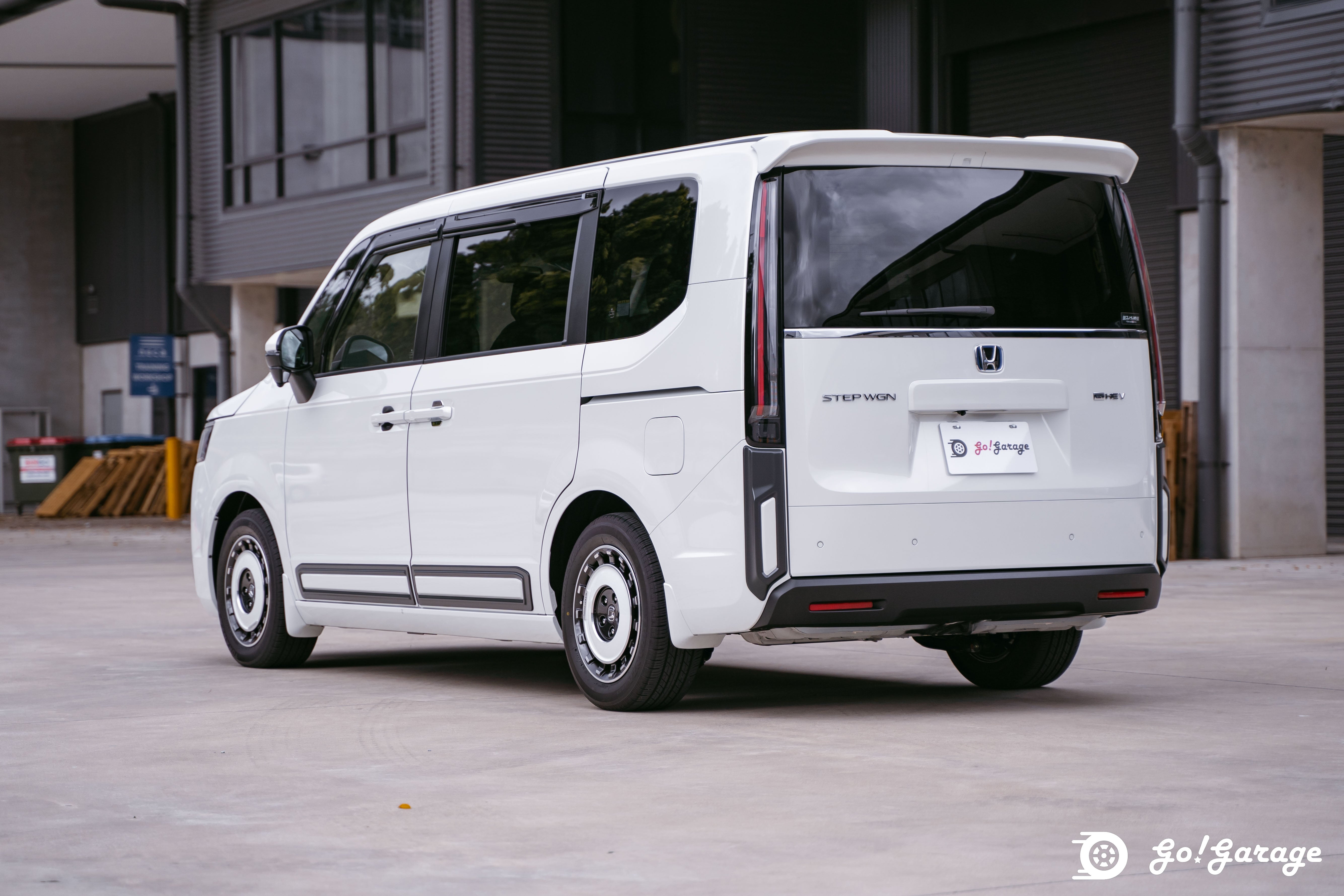 2023 White Honda Stepwgn AIR 2L EHEV