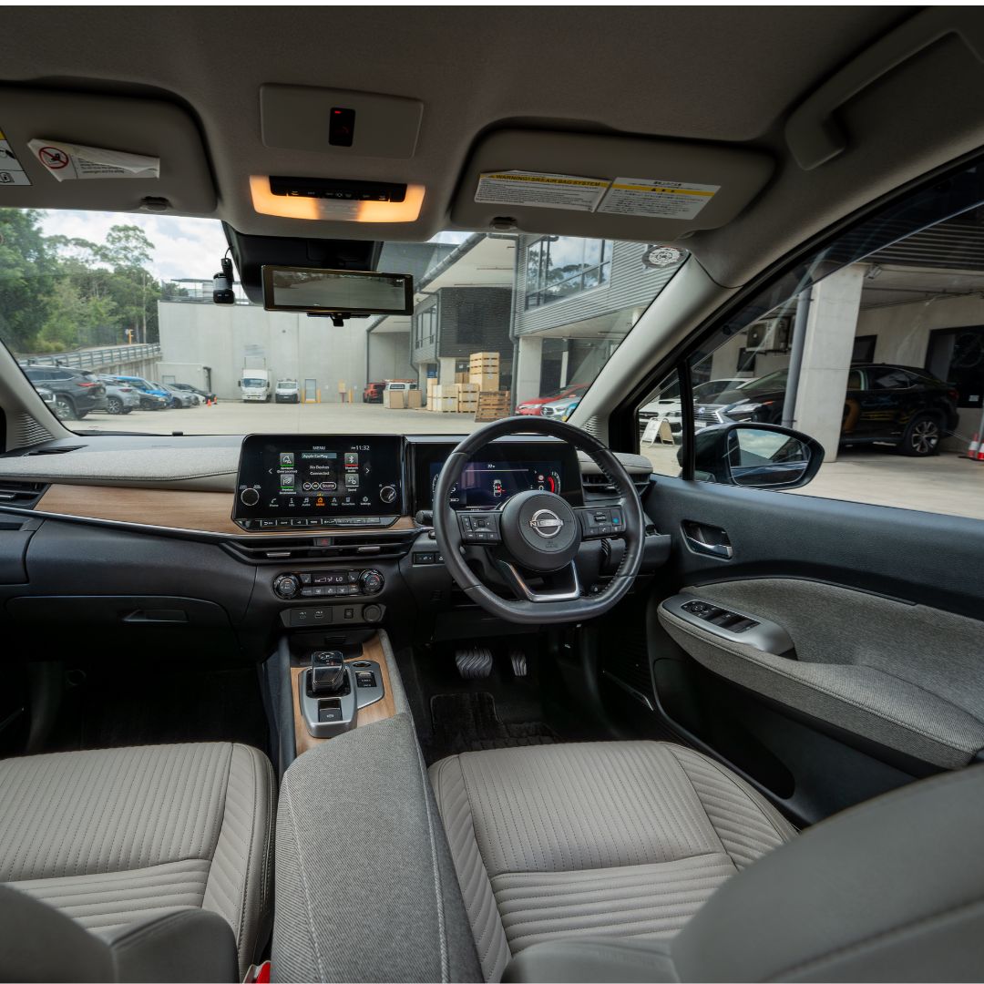 2022 Nissan Aura G Four Leather Edition 4WD