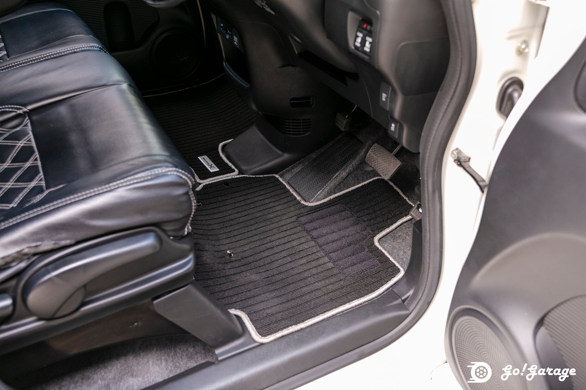 2017 Honda N-BOX MODULO X G TURBO