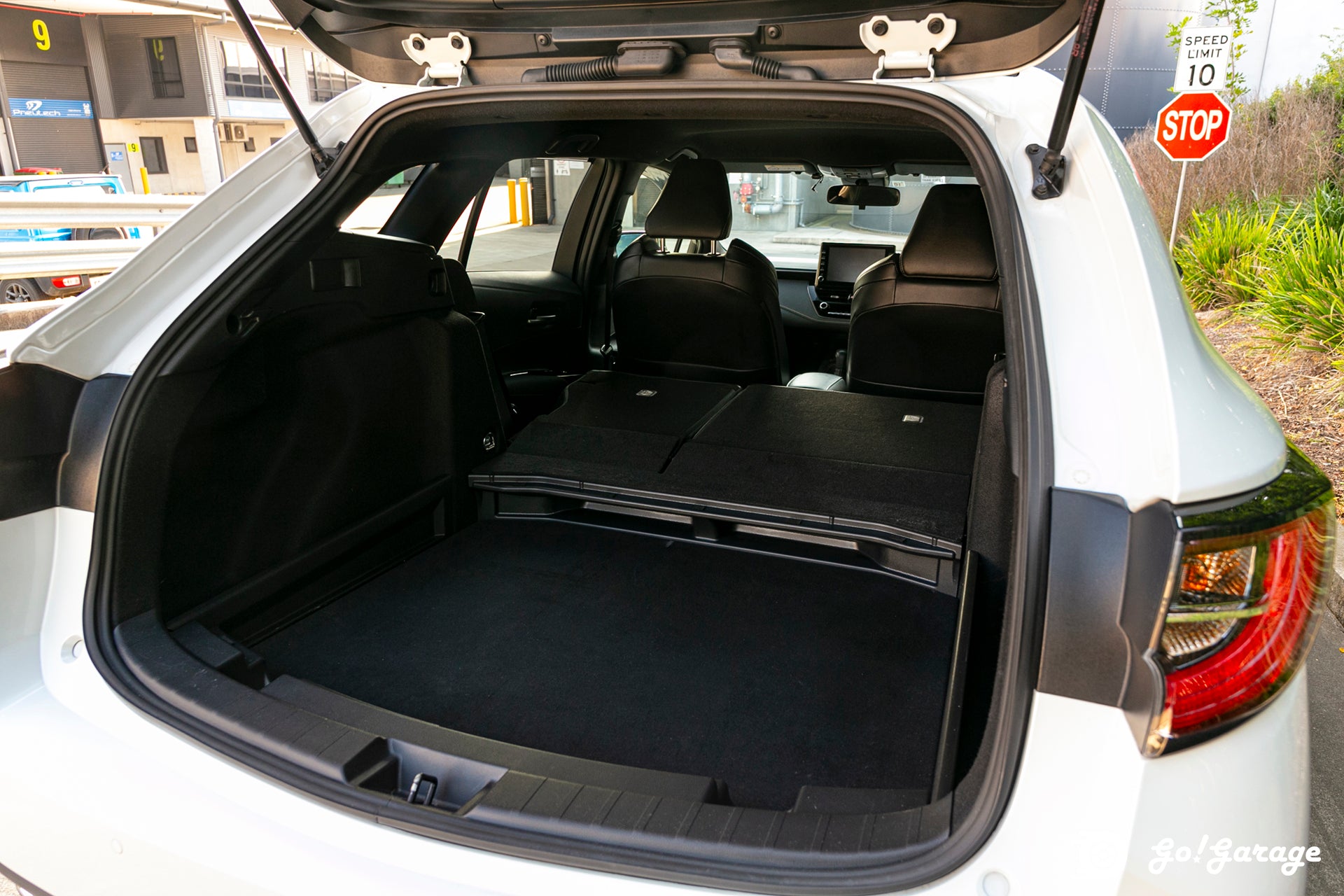 2022 Toyota Corolla Touring Hybrid WxB