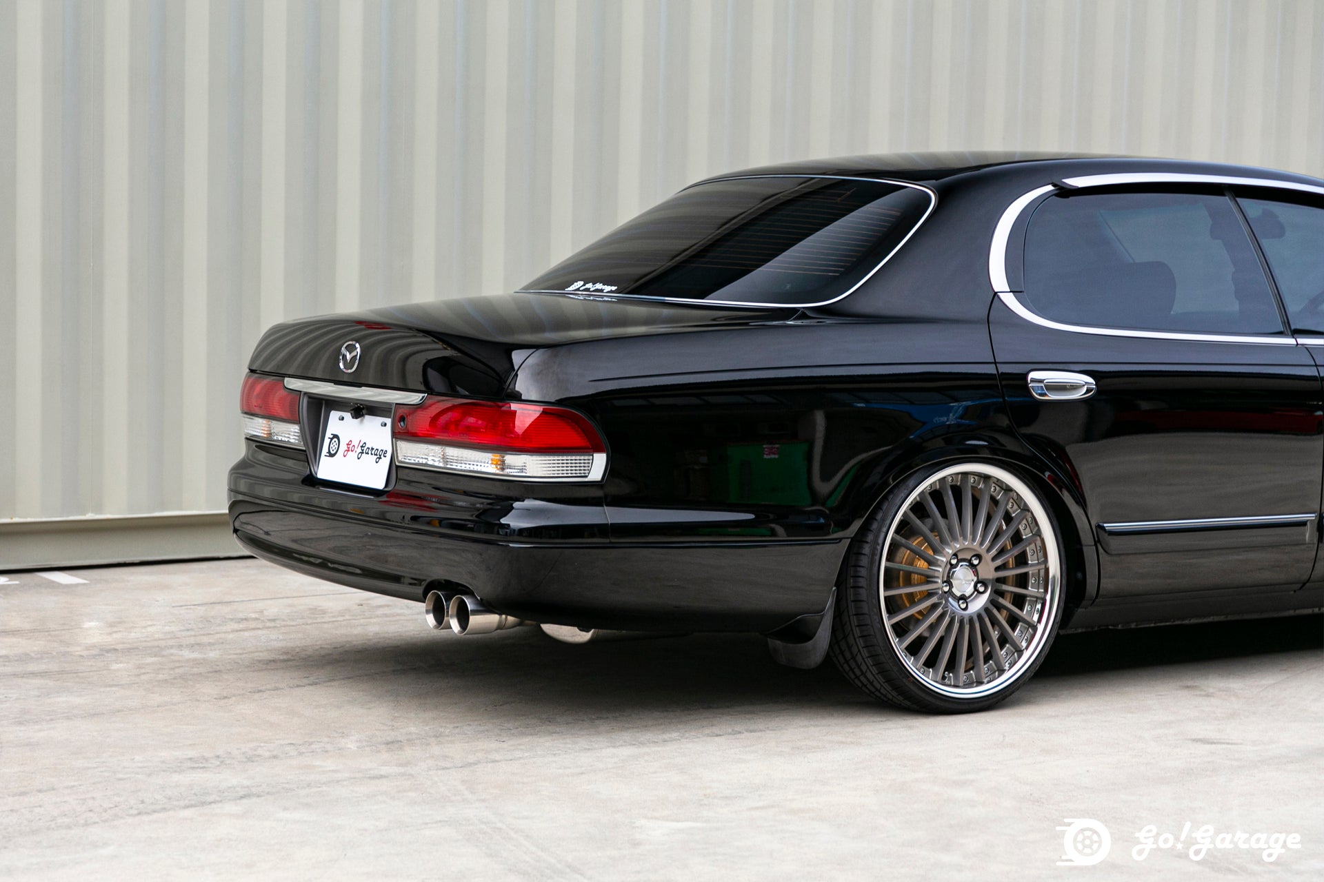 1999 Mazda Sentia 929 Exclusive