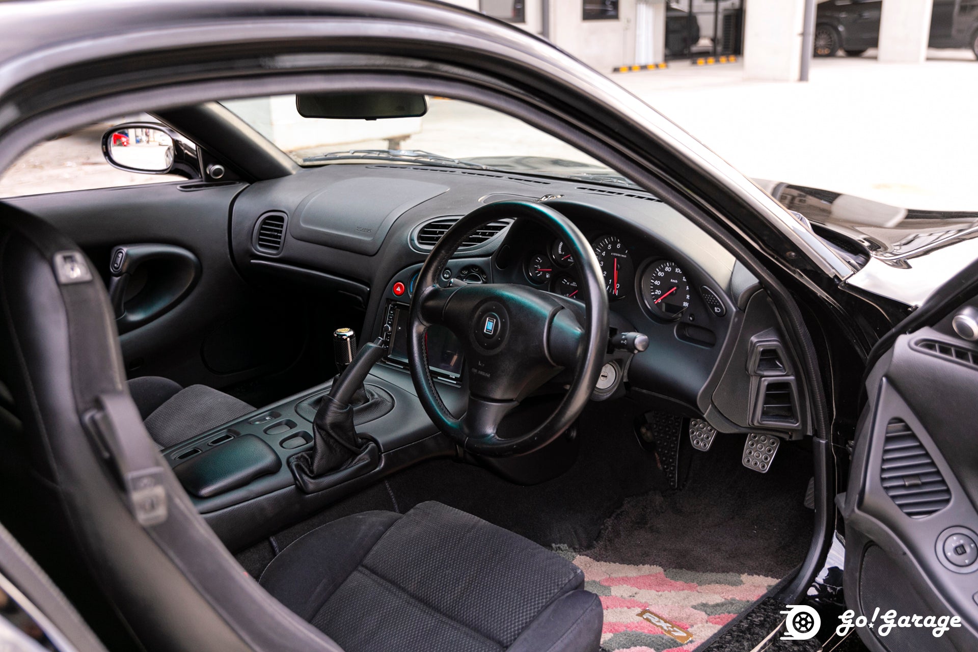 2000 Mazda RX-7 Type R