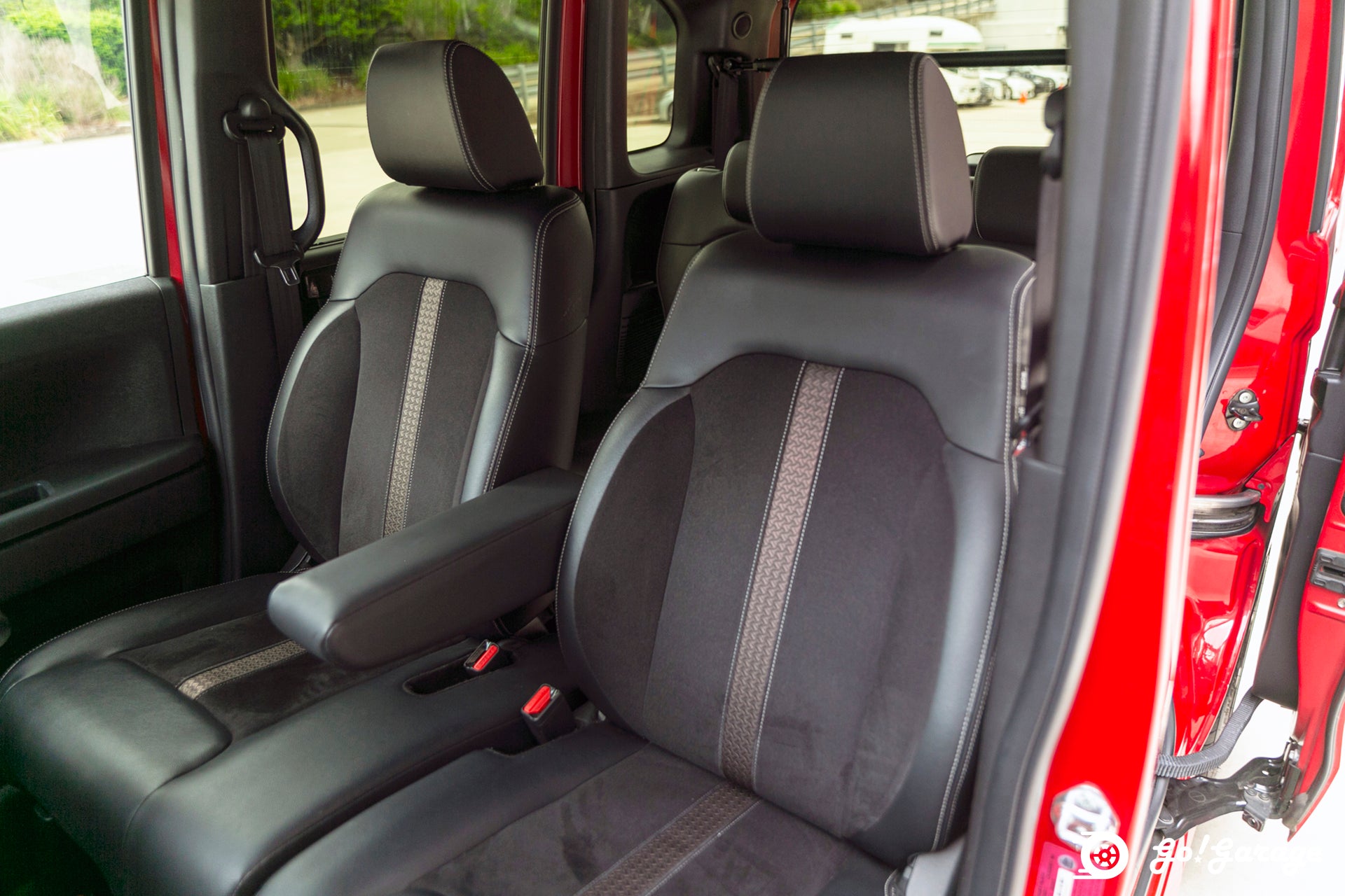 2018 Honda N-BOX Custom