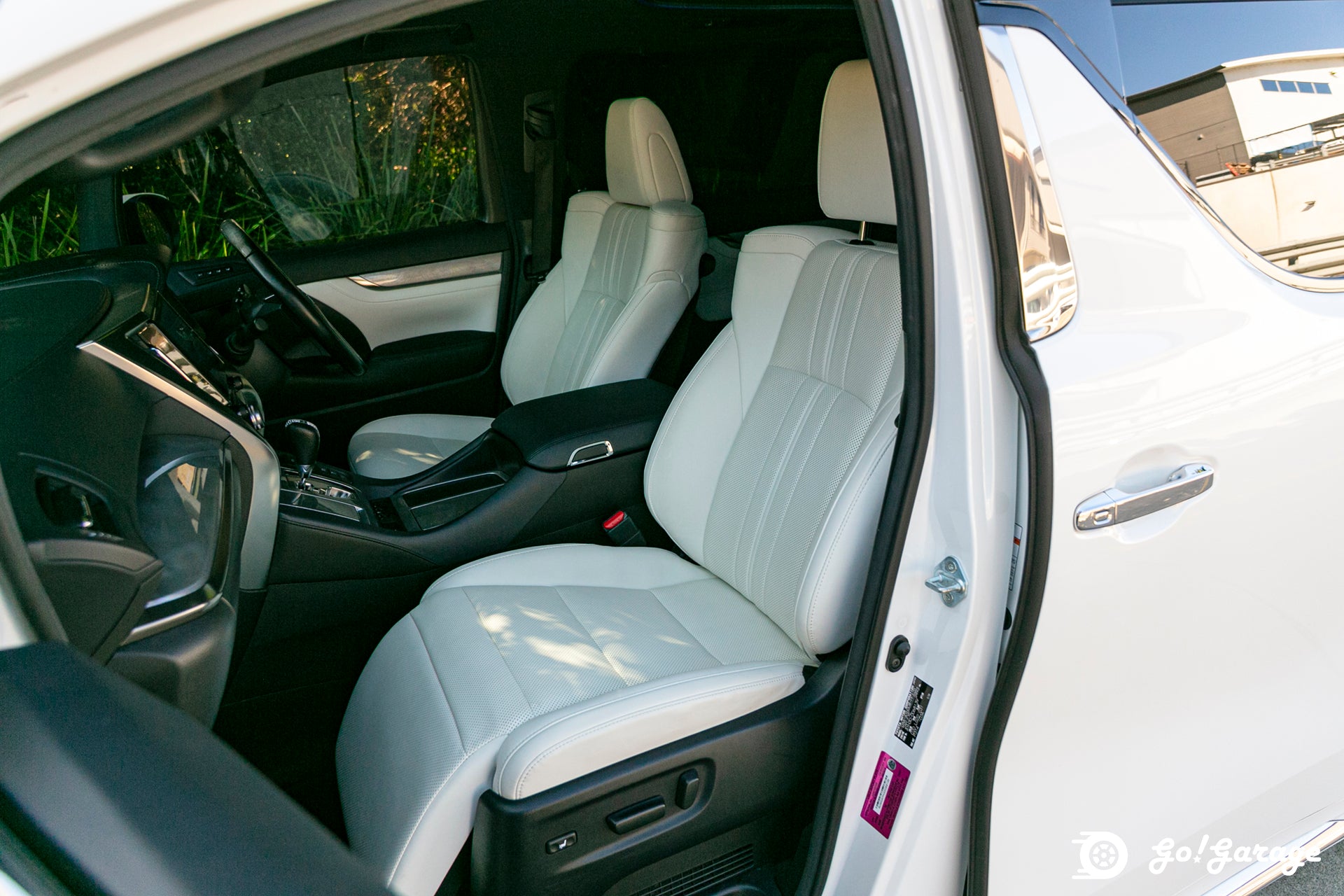 2018 Toyota Alphard Hybrid Executive Lounge S