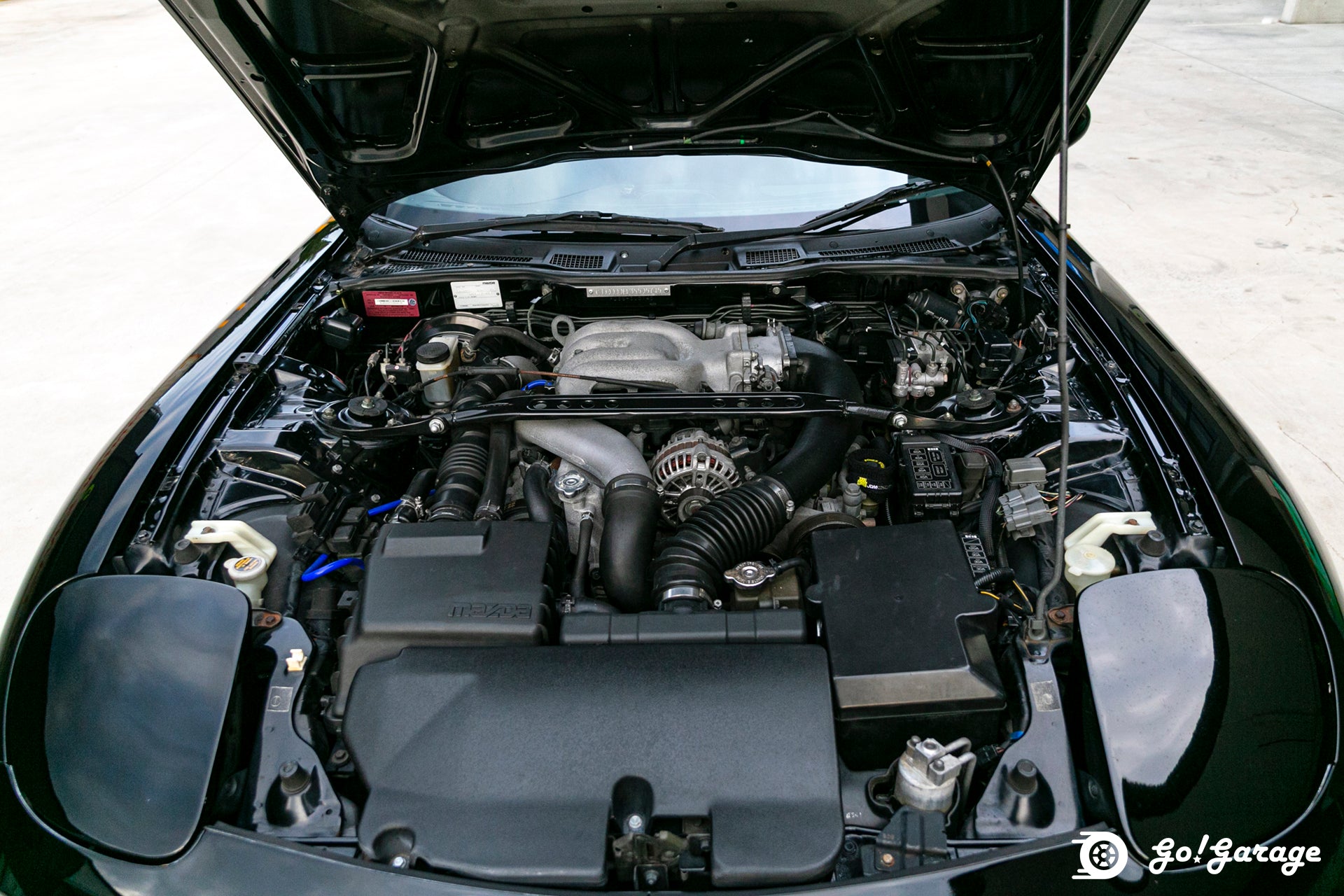 2000 Mazda RX-7 Type R