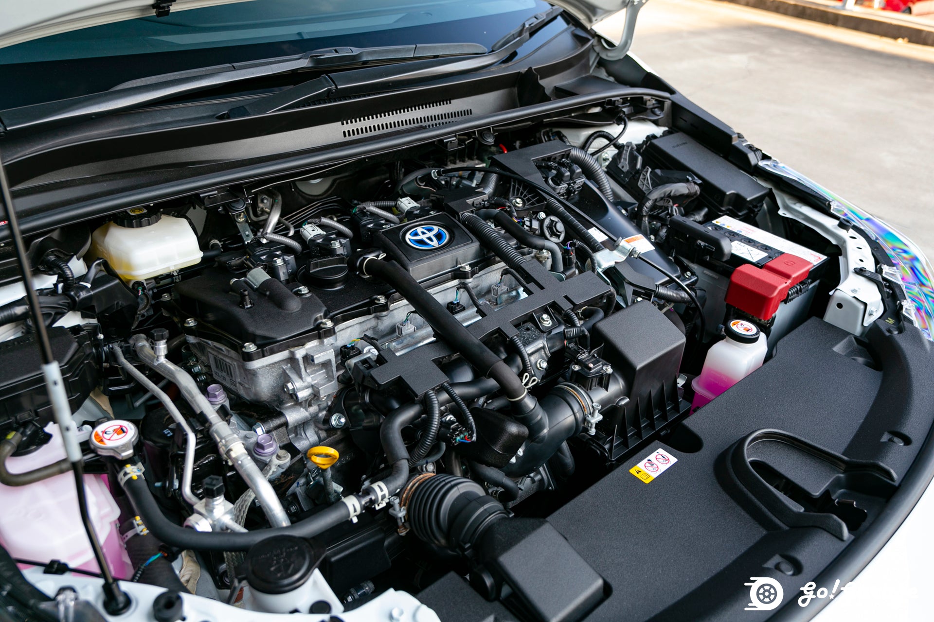 2022 Toyota Corolla Touring Hybrid WxB