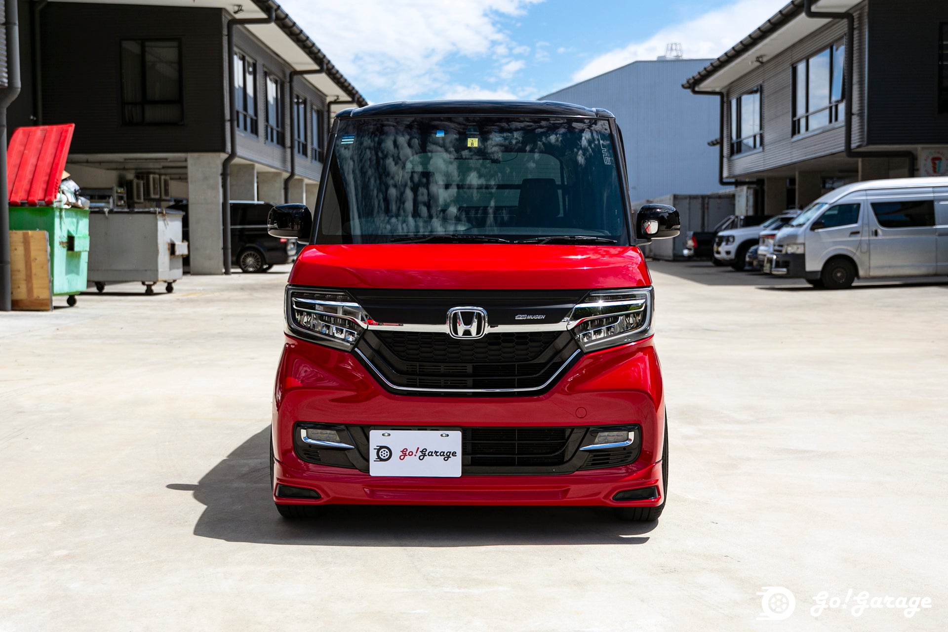 2018 Honda N-BOX Custom