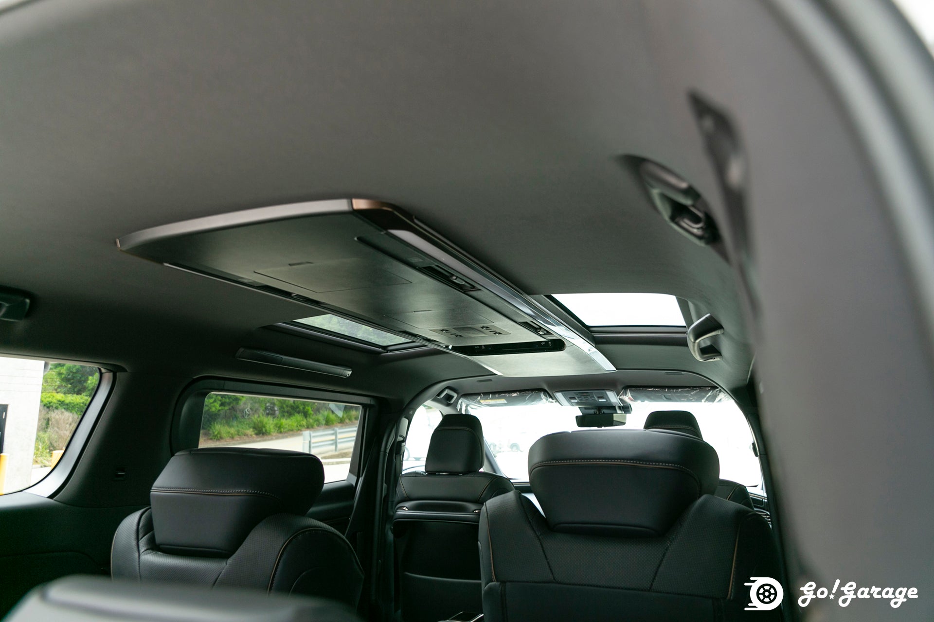 2024 Toyota Alphard Hybrid TOM'S Edition