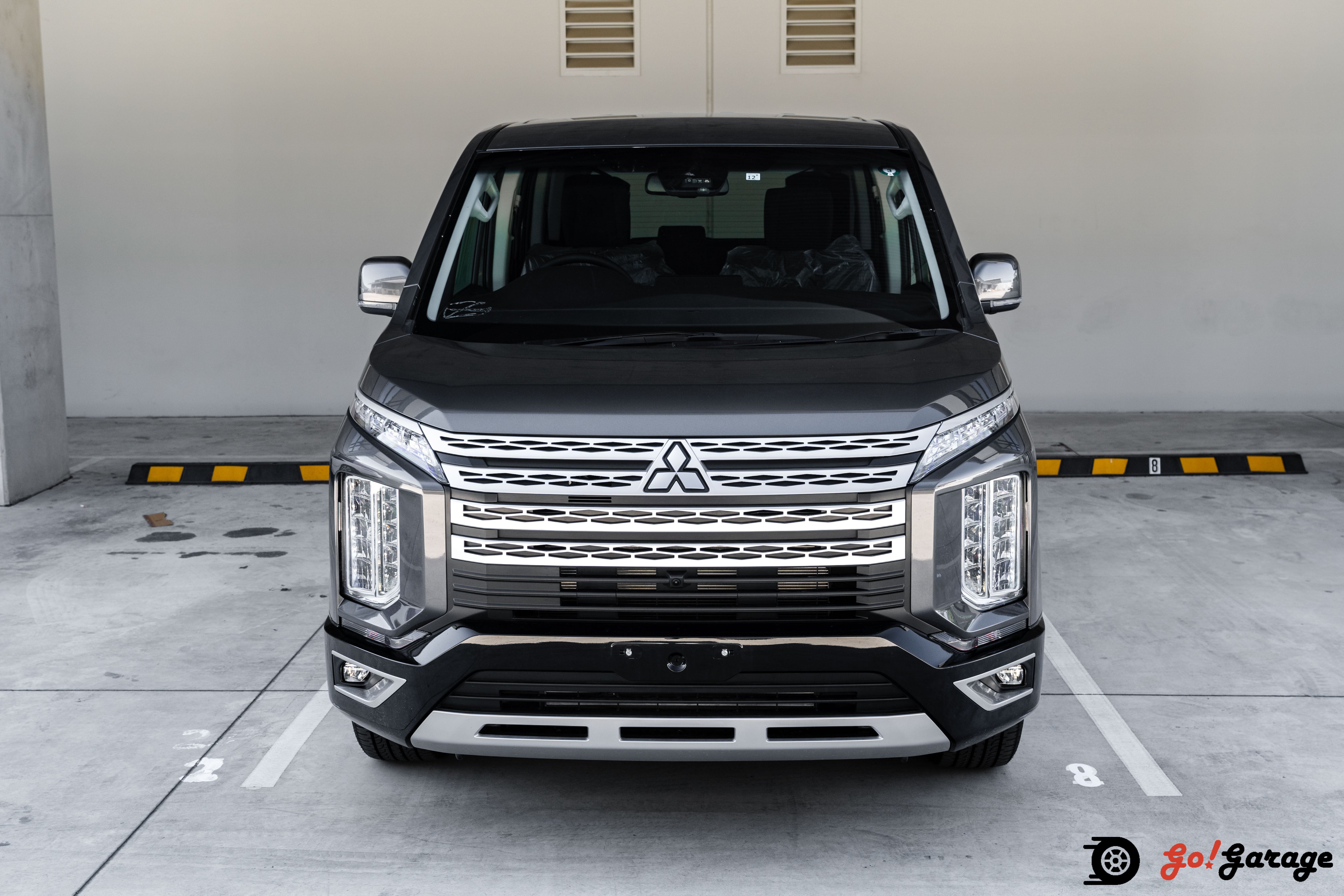 2020 Mitsubishi Delica D5 P package
