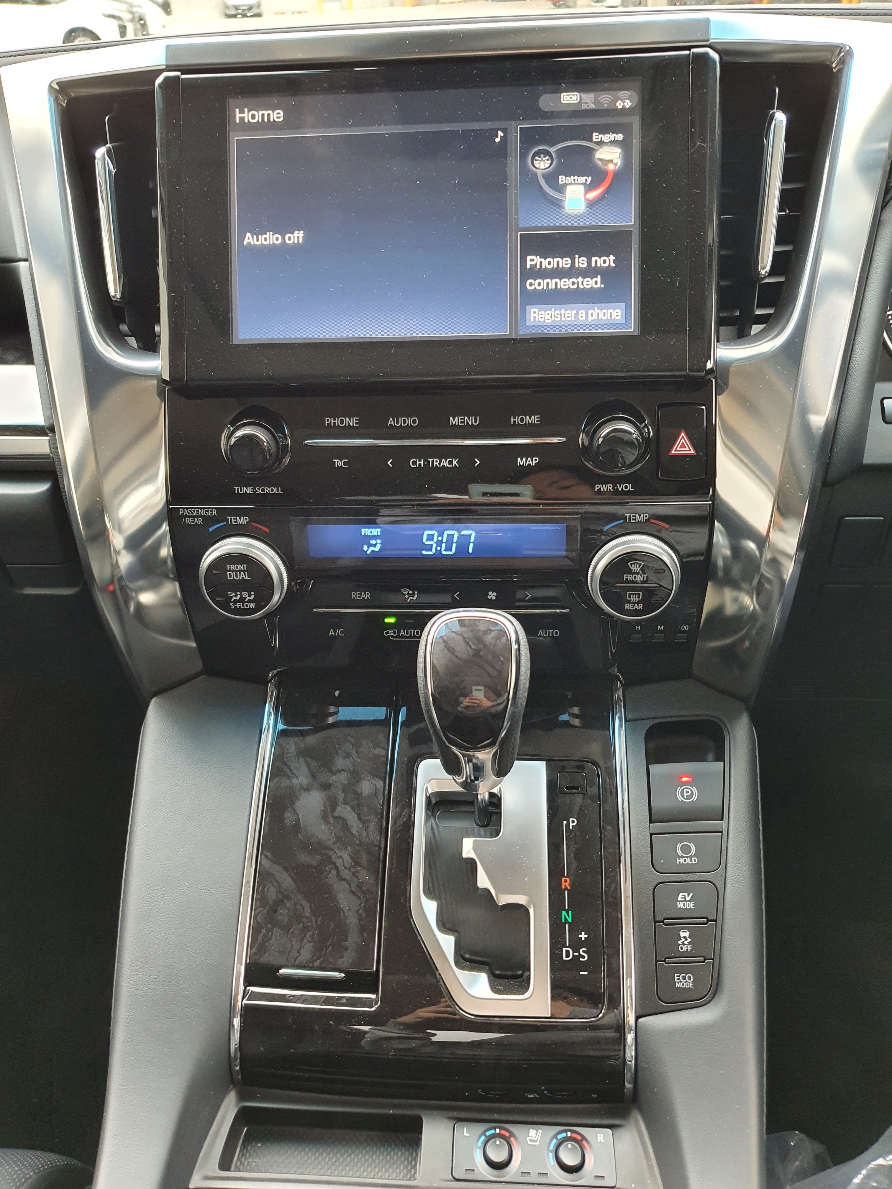 2020 Toyota Vellfire