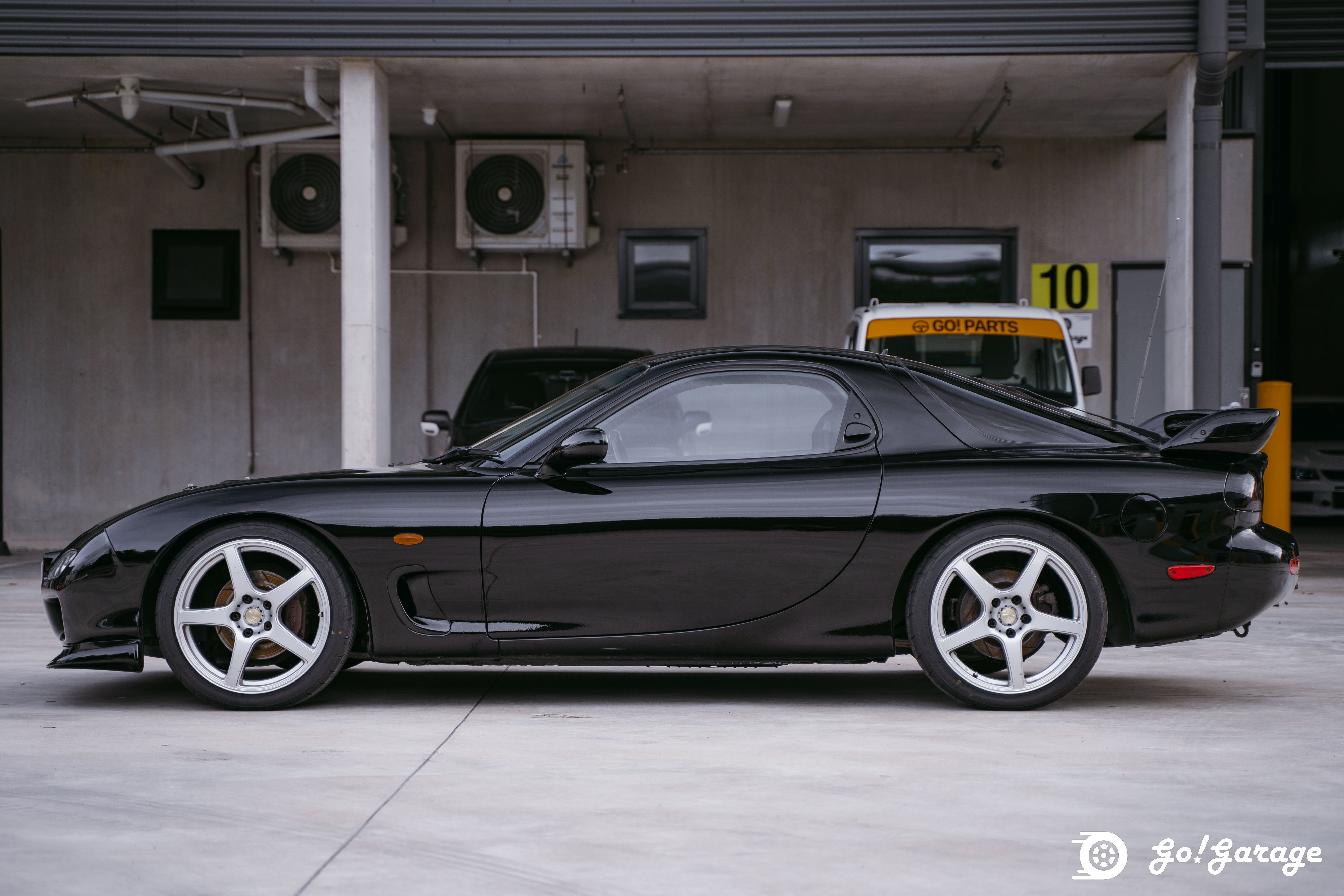 2000 Mazda RX7 Type R - Brilliant Black