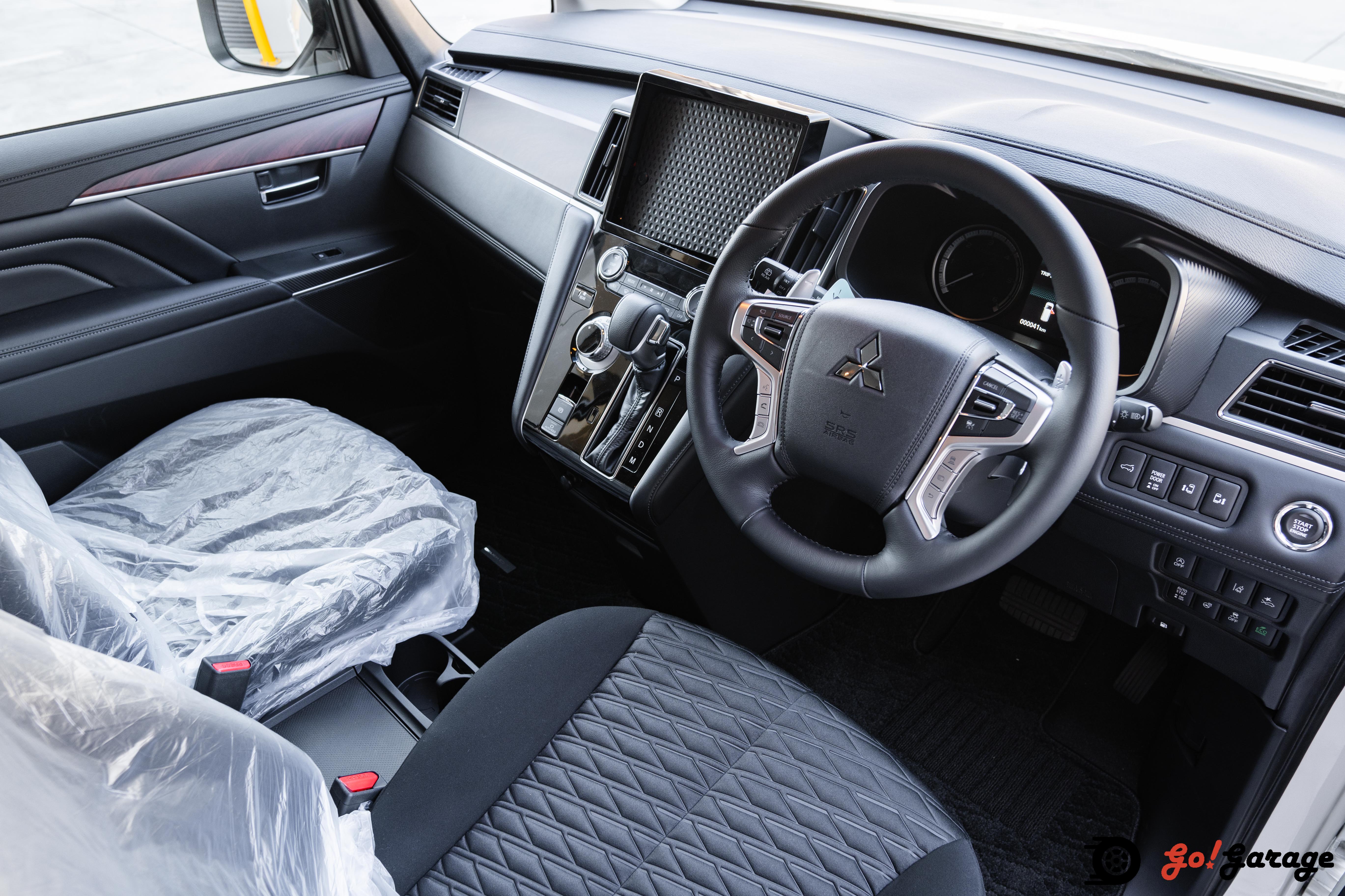 2020 Mitsubishi Delica D5 P package