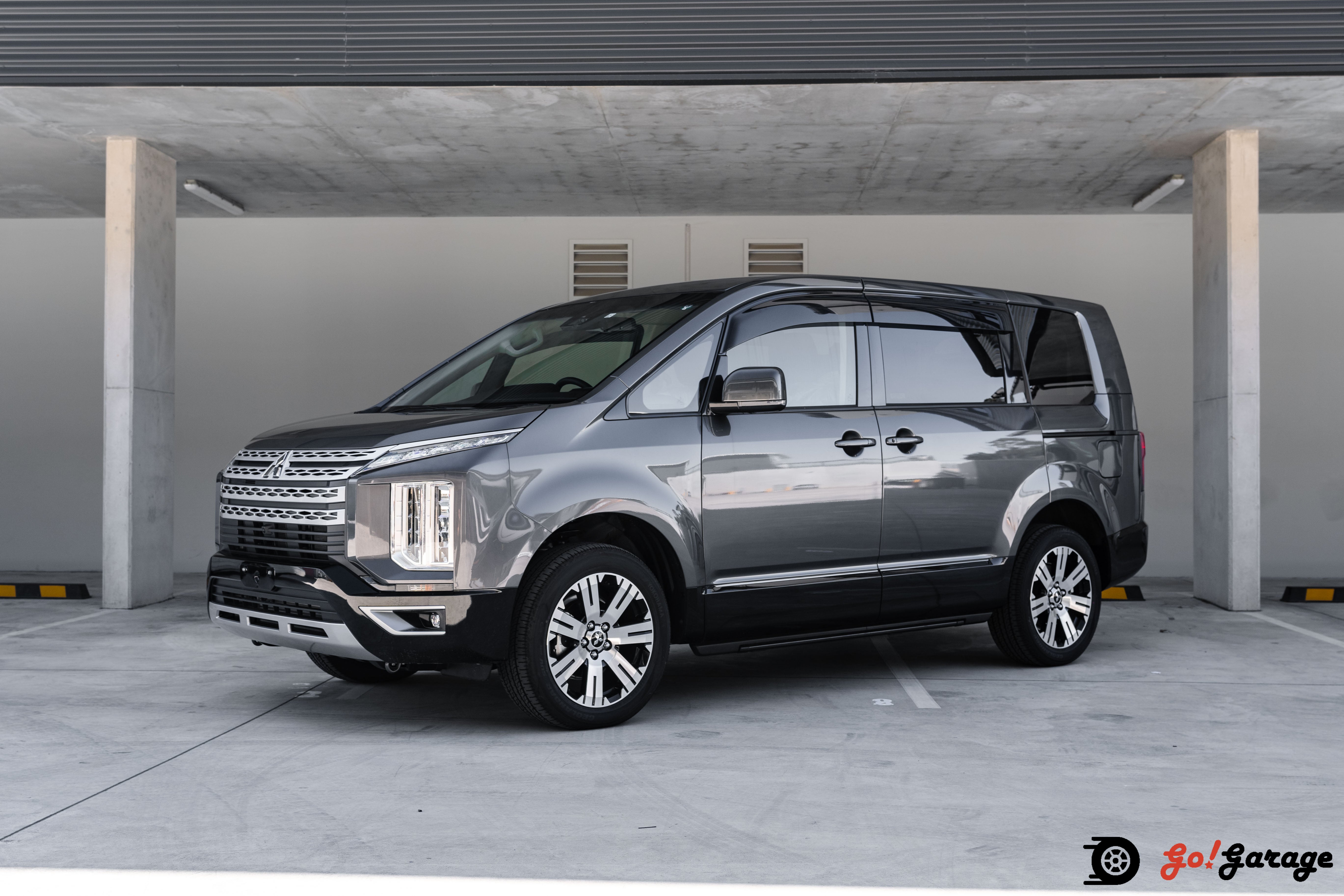 2020 Mitsubishi Delica D5 P package