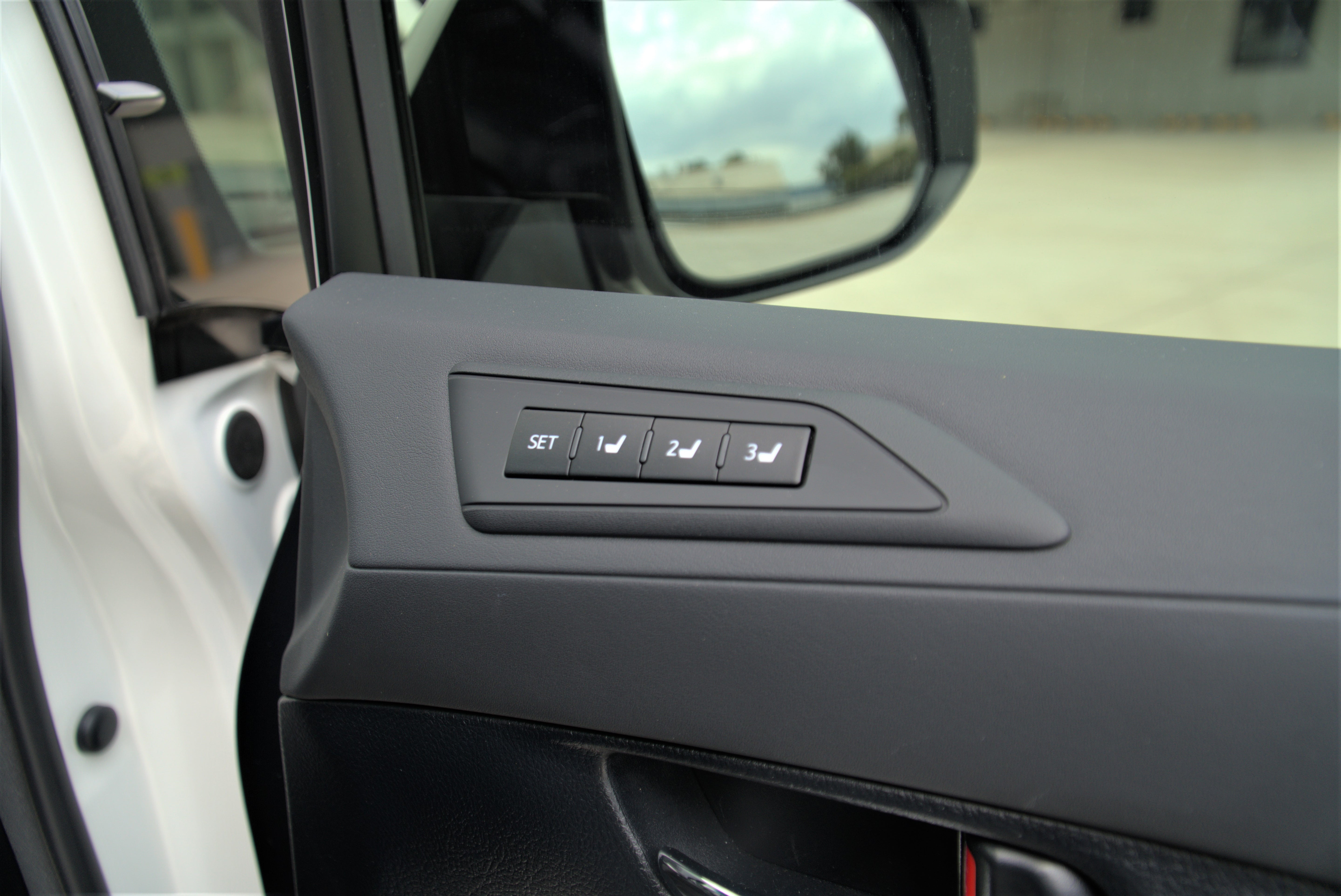 2016 Toyota Vellfire