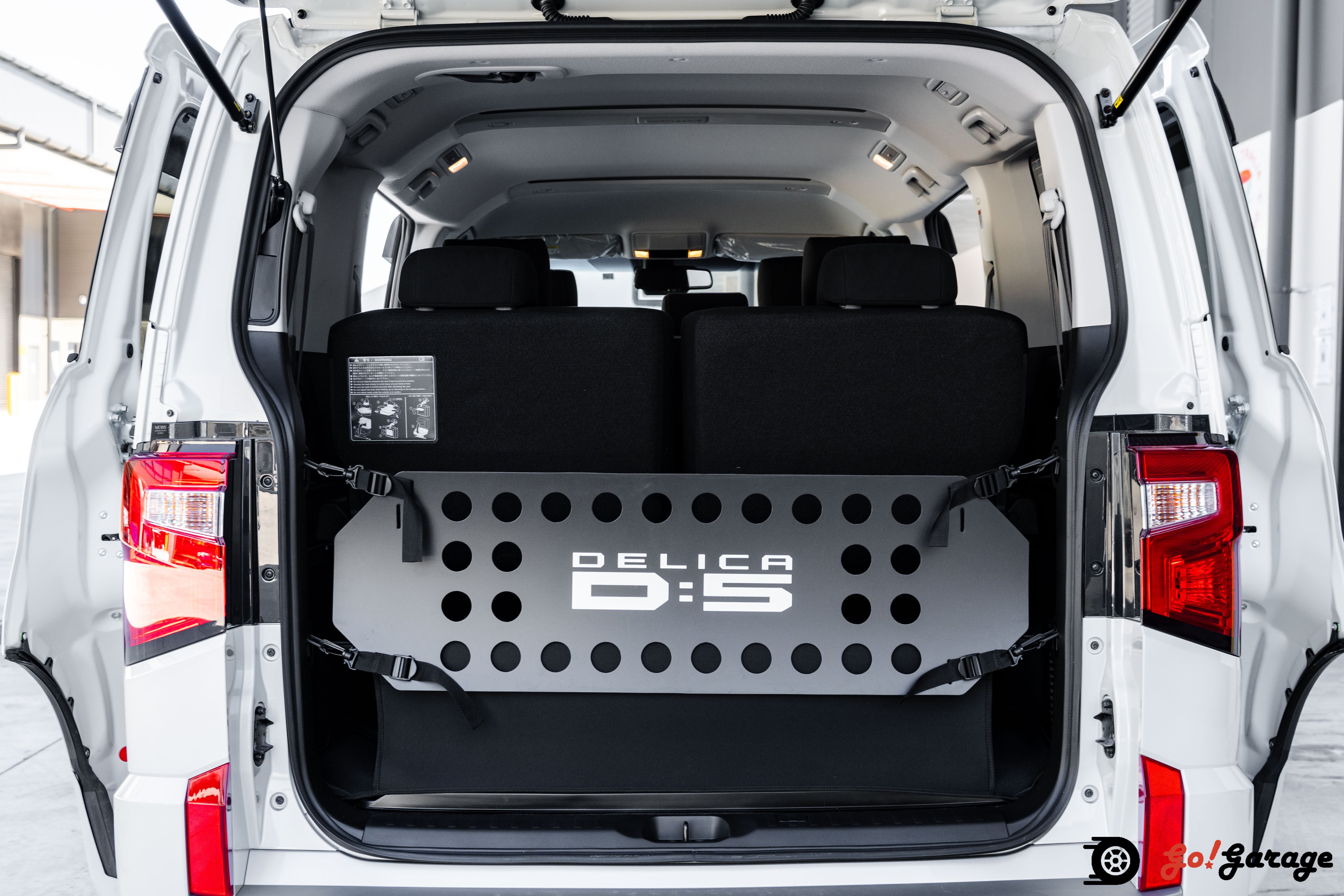 2020 Mitsubishi Delica D5 P package