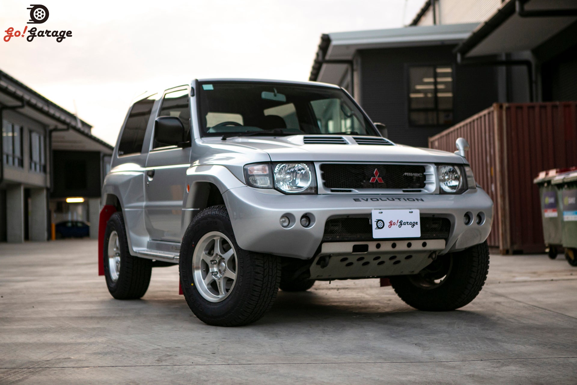 Mitsubishi Pajero Evolution