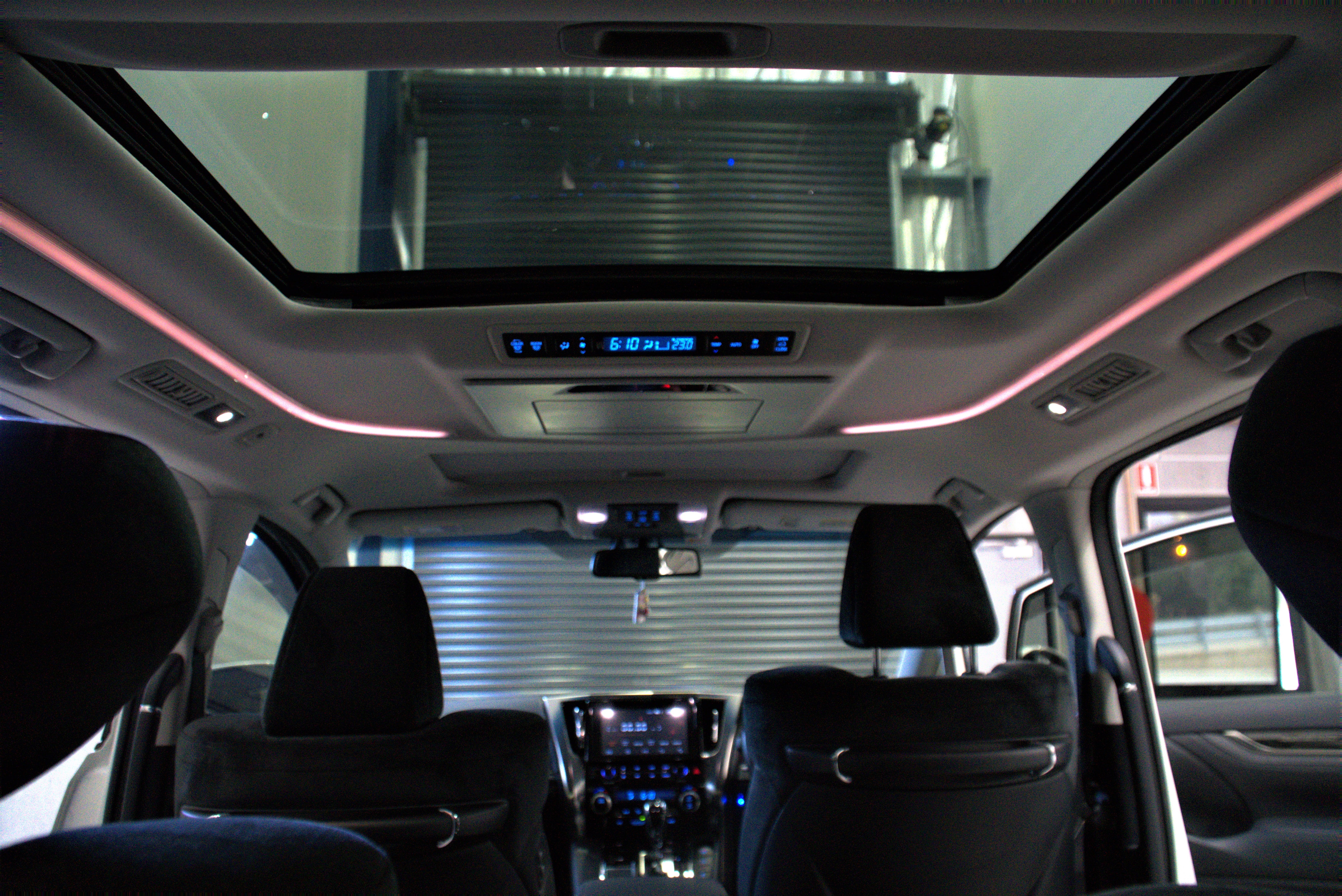 2016 Toyota Vellfire