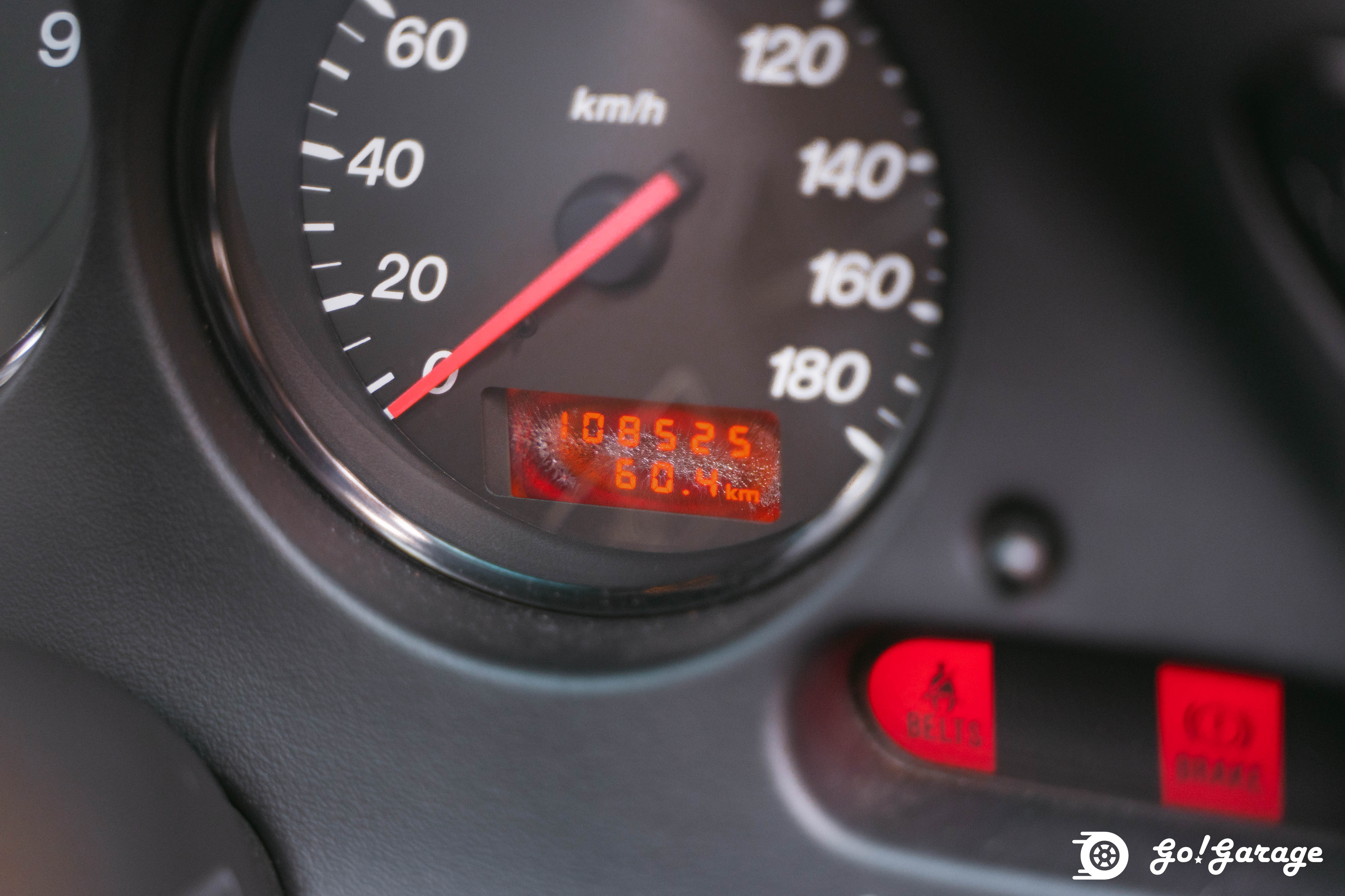 2000 Mazda RX7 Type R - Brilliant Black