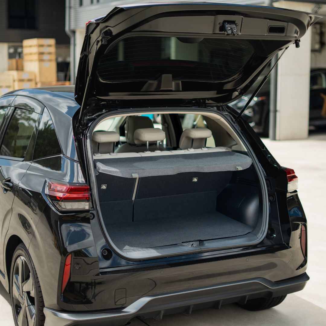 2022 Nissan Aura G Four Leather Edition 4WD