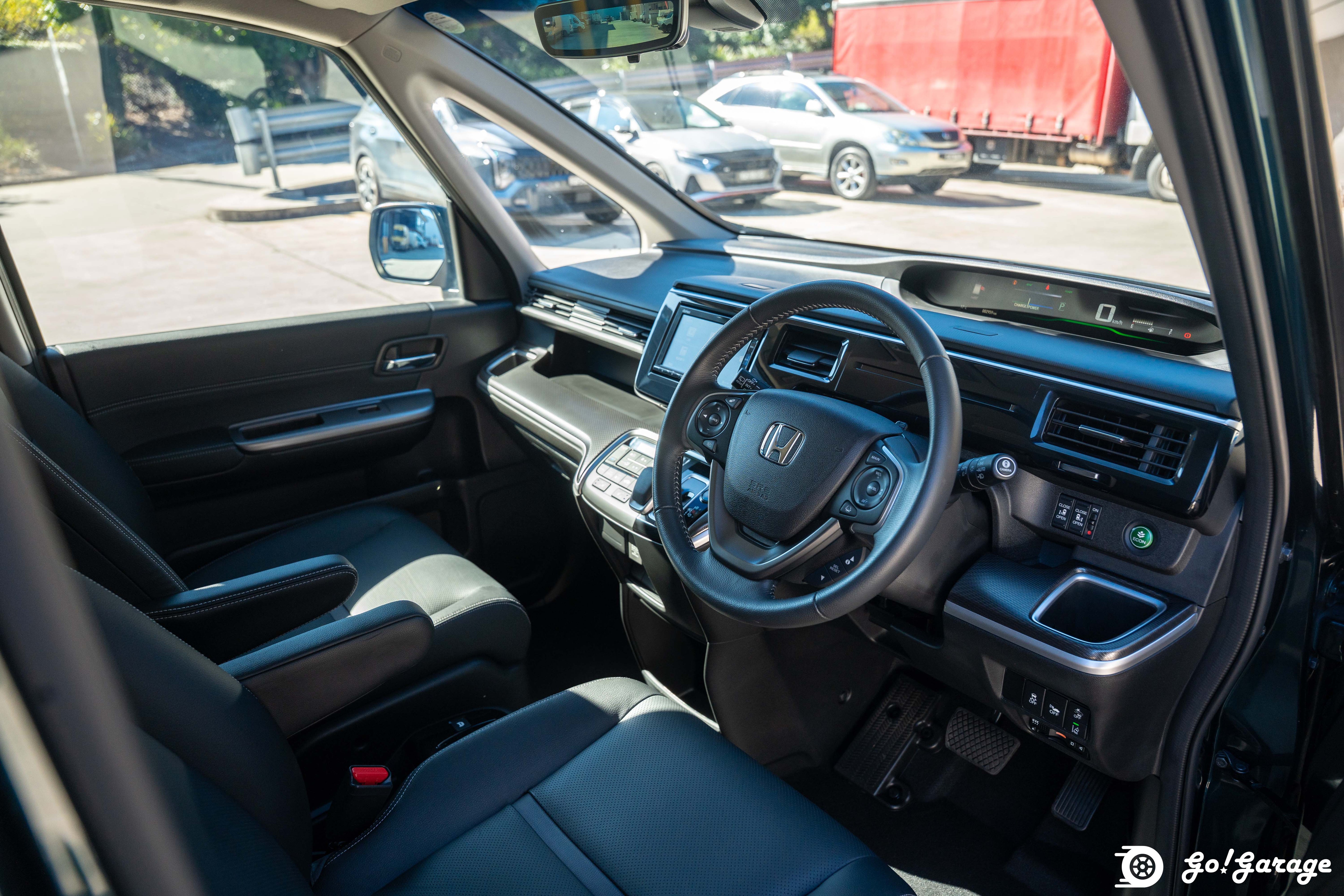 2019 Honda Stepwgn Spada G EX Green