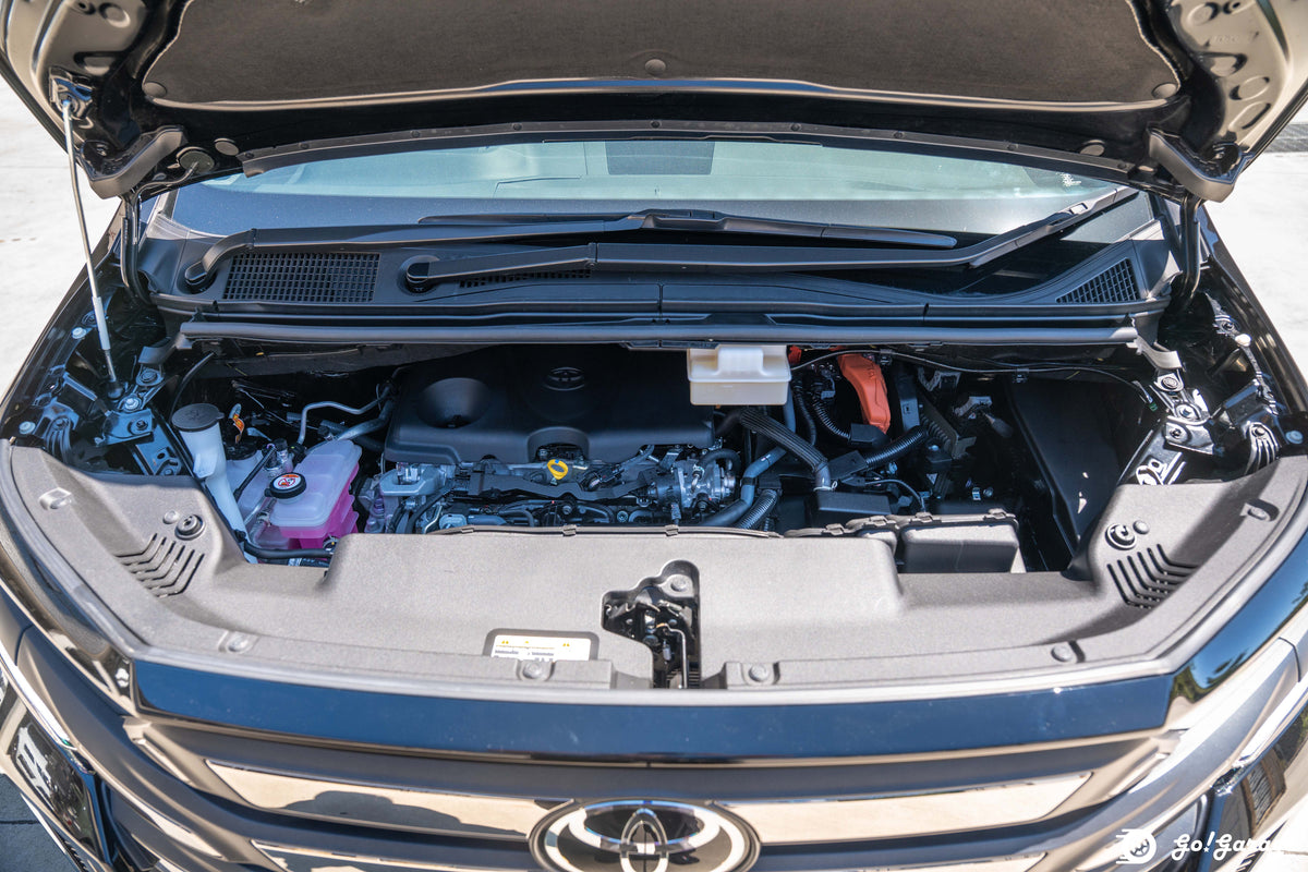 2025 Toyota Vellfire Hybrid Executive Lounge