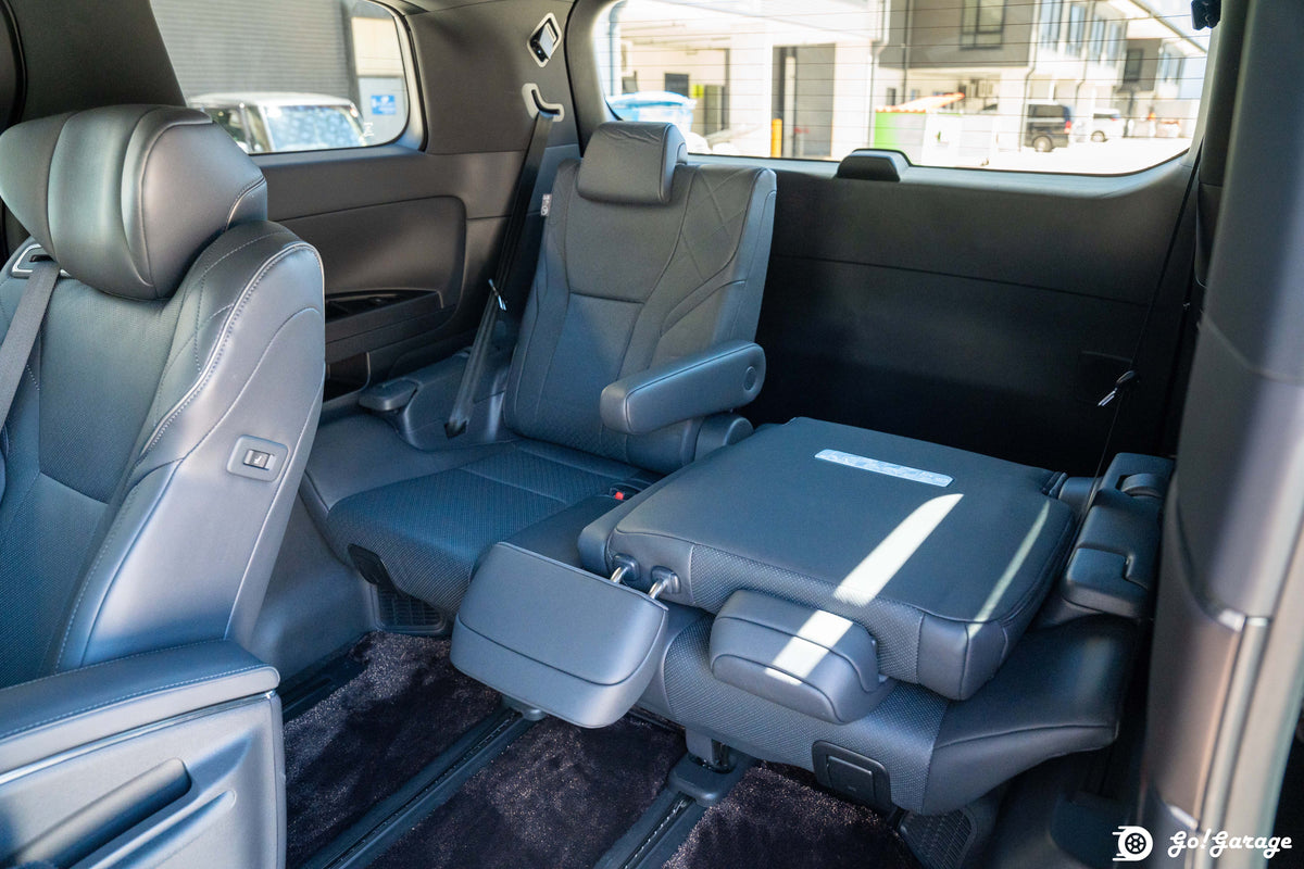 2025 Toyota Vellfire Hybrid Executive Lounge