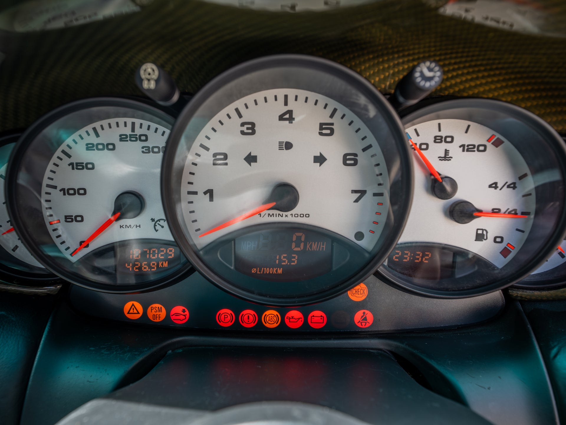 2000 Porsche Carerra 2