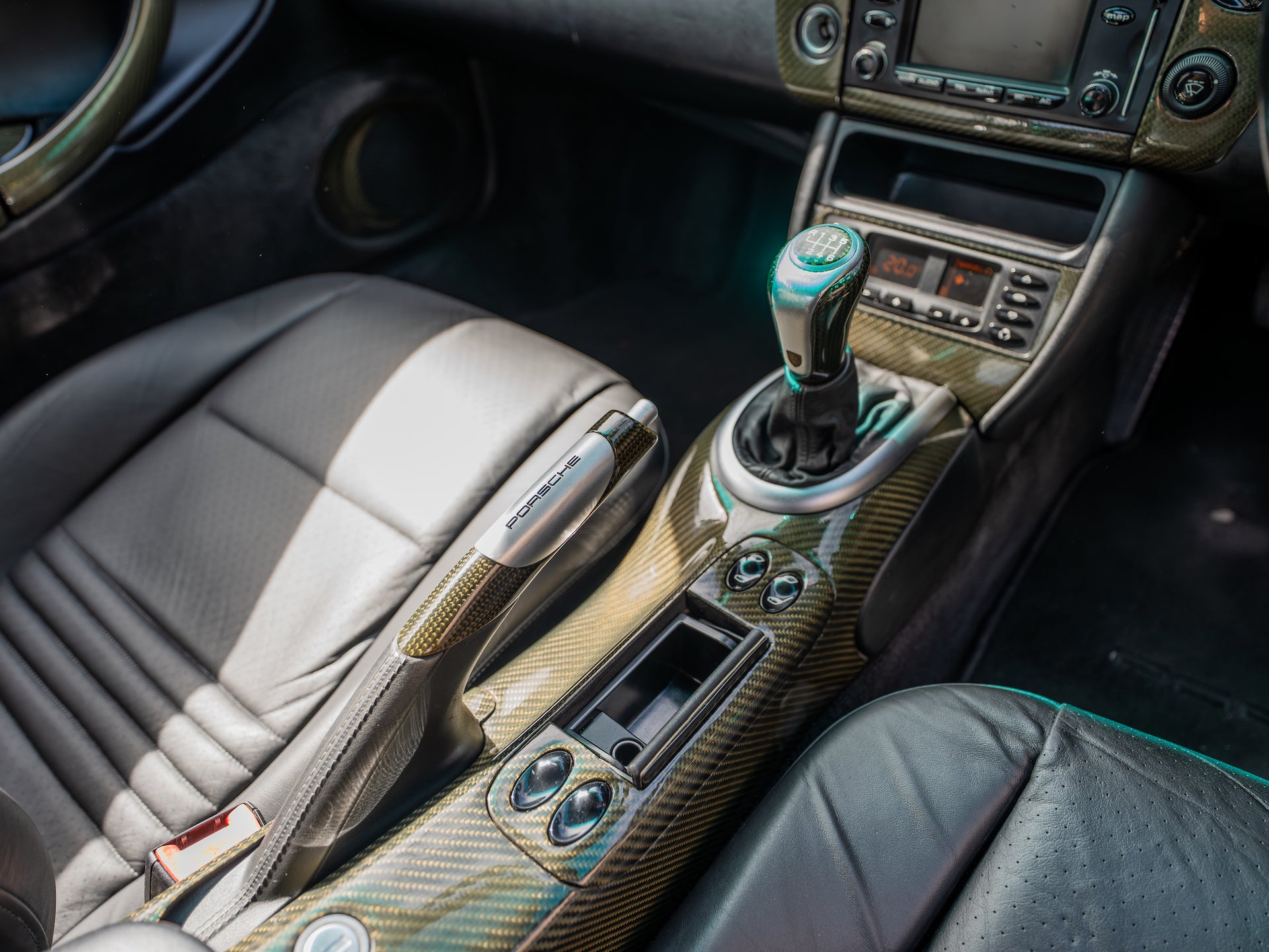 2000 Porsche Carerra 2