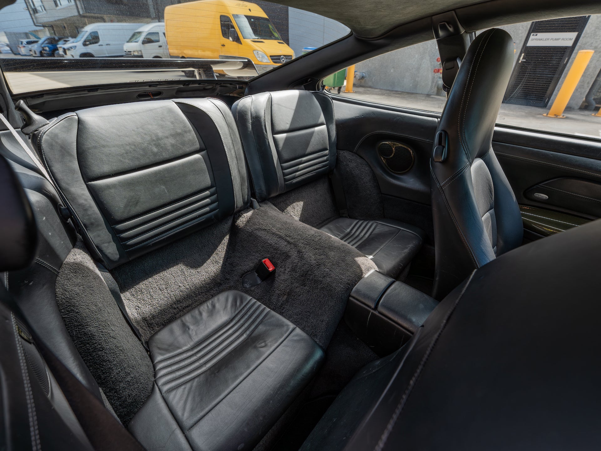 2000 Porsche Carerra 2