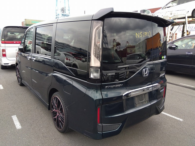 【COMING SOON!】2019 Honda Stepwgn Spada G EX