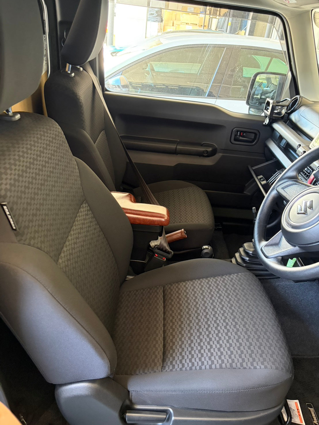 【COMING SOON】2023 Suzuki Jimny XG 4WD